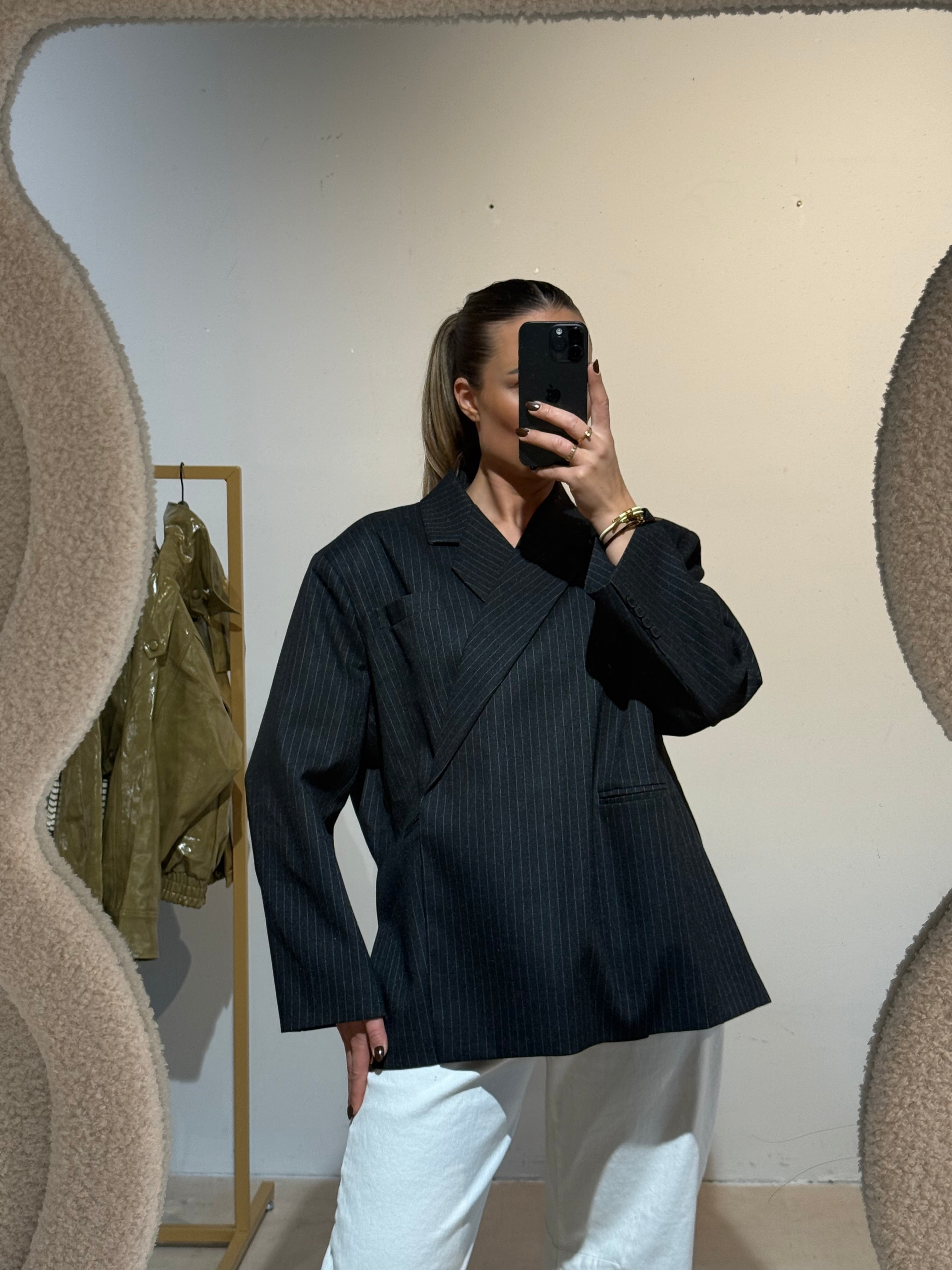 Ambika Oversized Blazer Gestreept Grijs