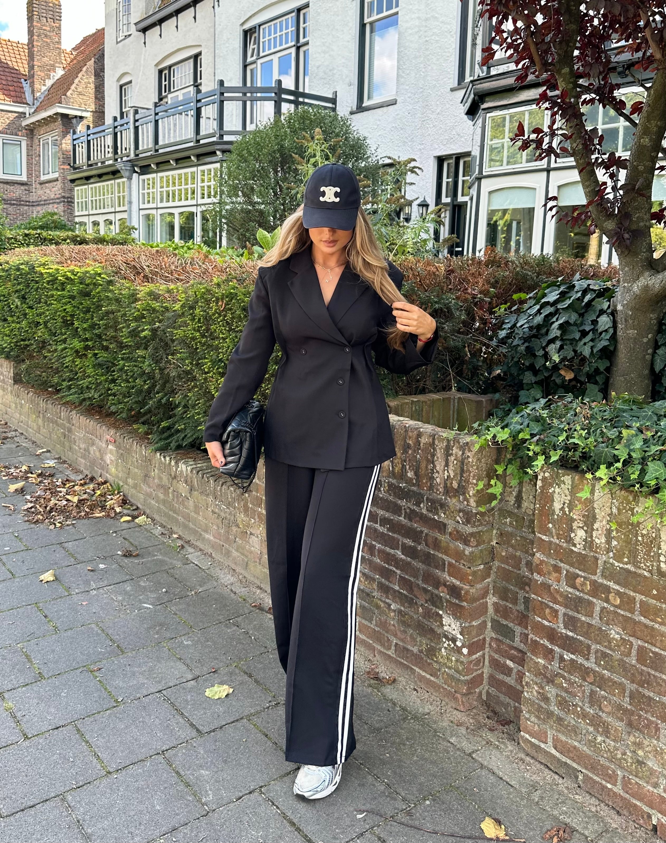 Getailleerde Blazer Knoopjes Zwart | Liv