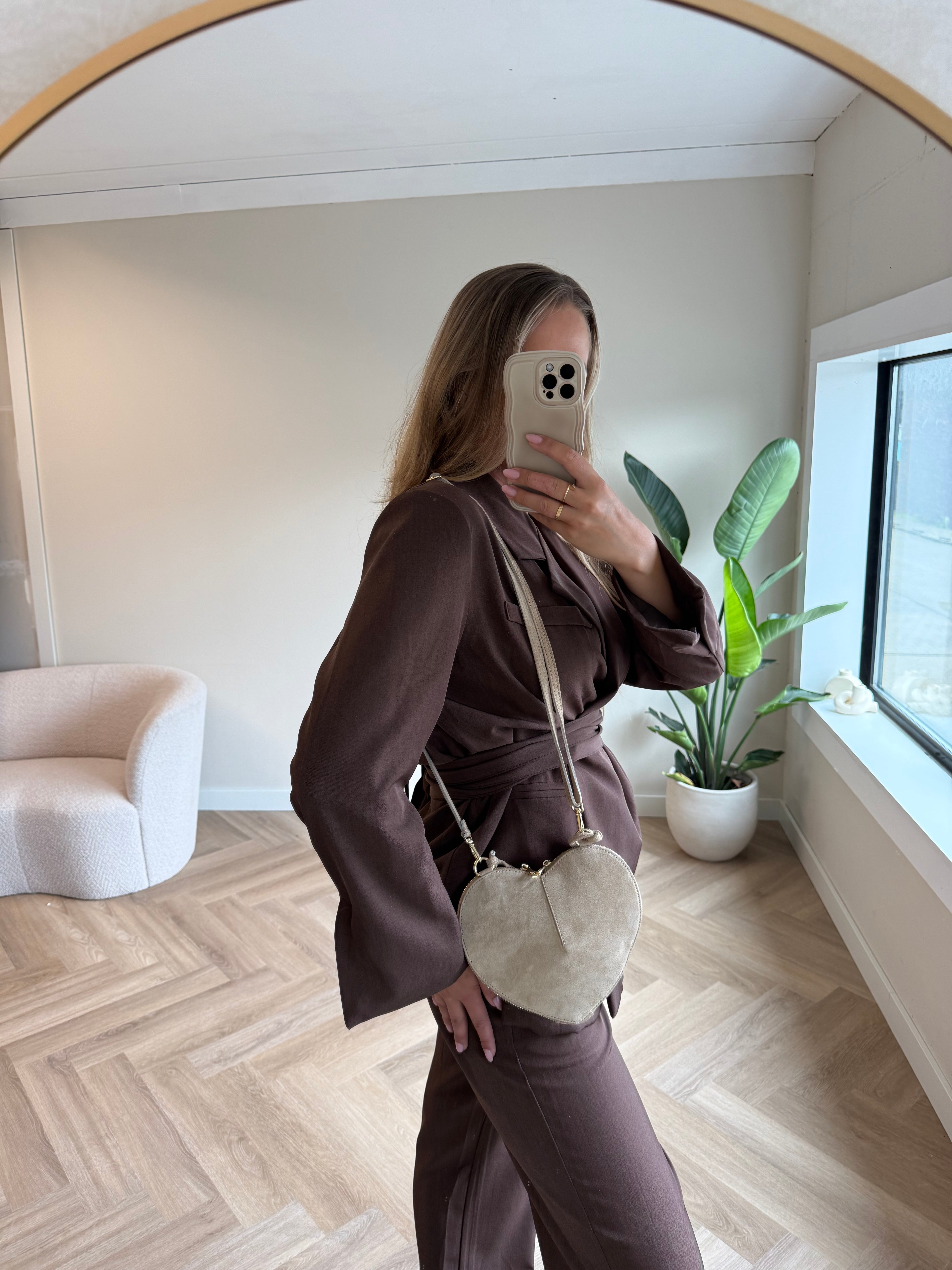 Heart Bag Suede Beige | Lola