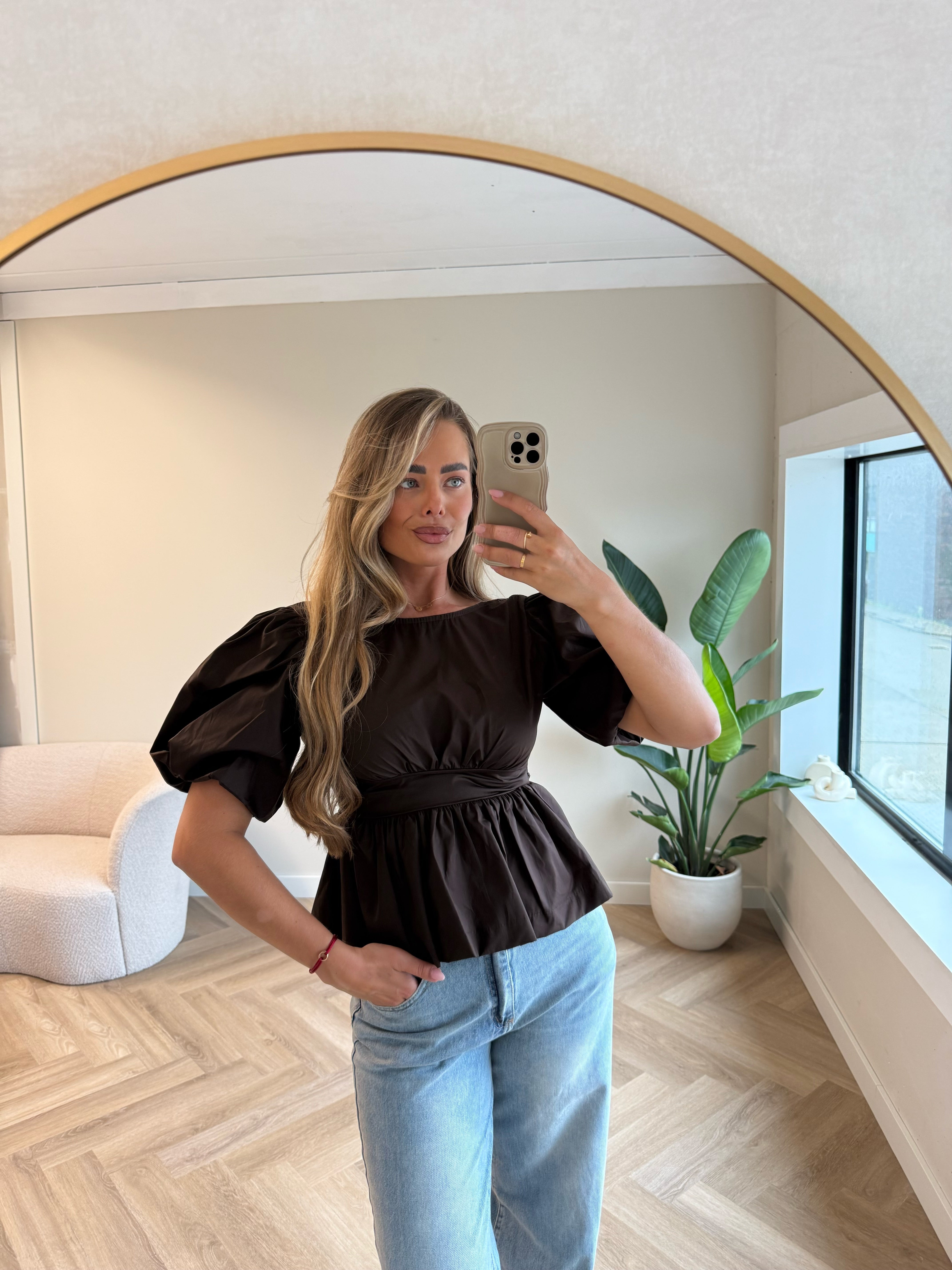 Pofmouw Top Strik Bruin | Fleur