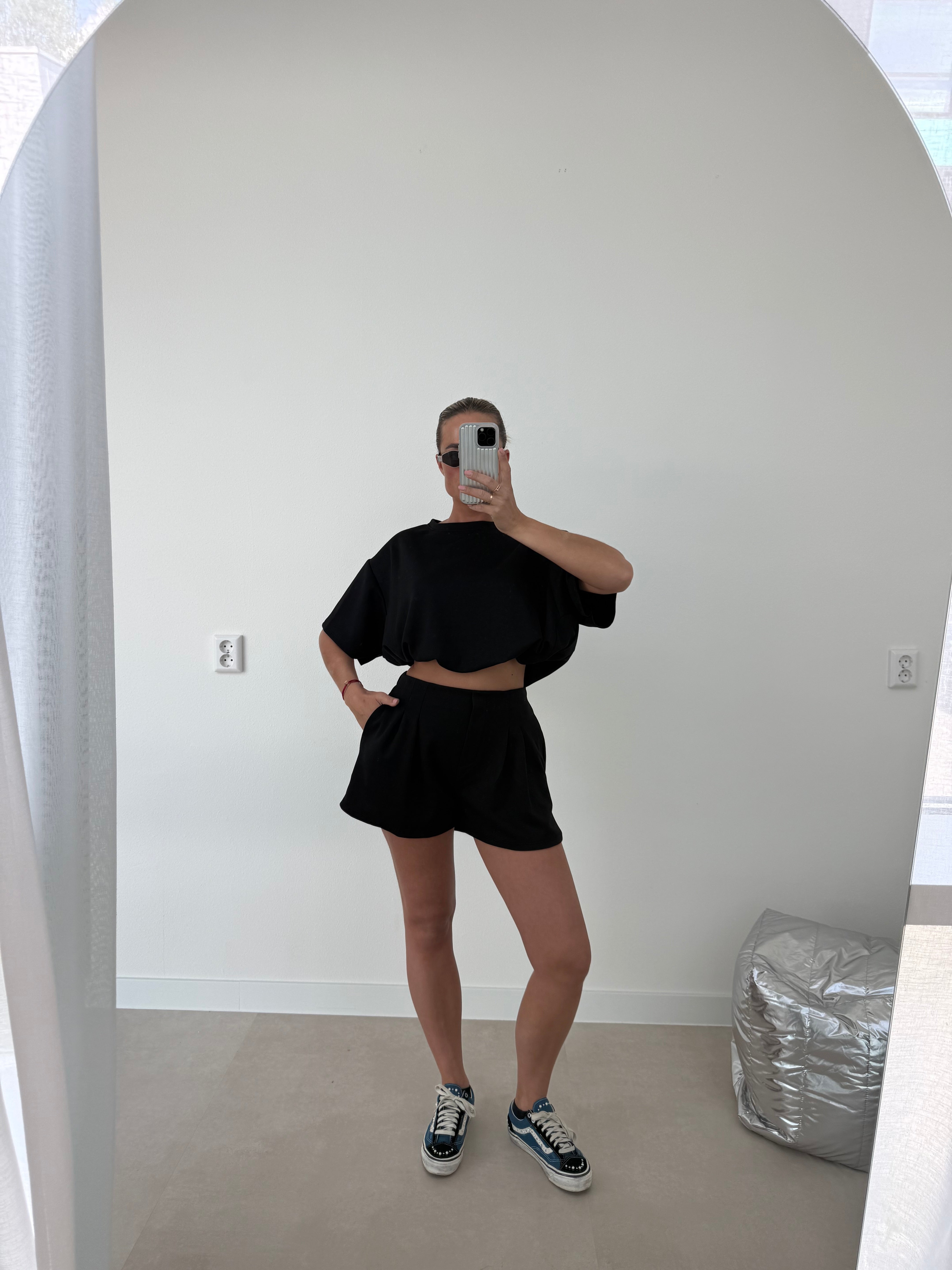 Cropped Two Piece Set Zwart