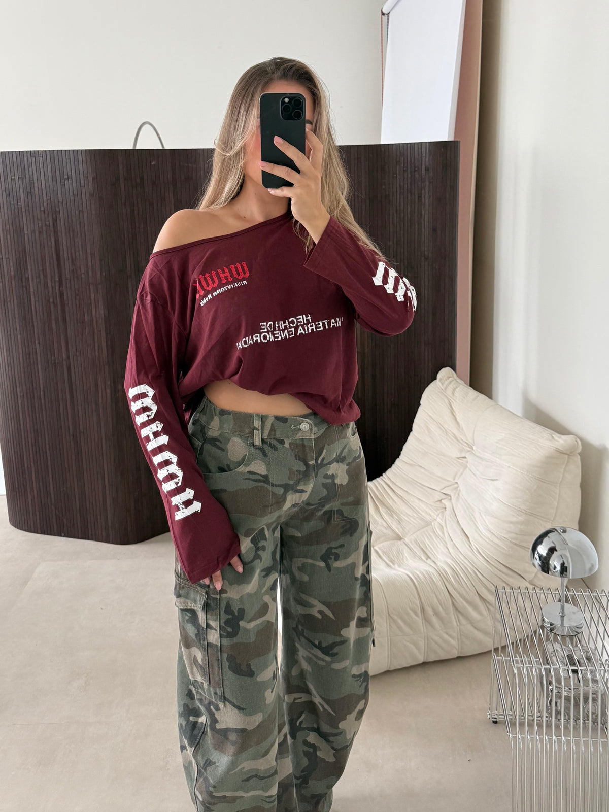 Statement Off Shoulder Tee Burgundy | Semmie