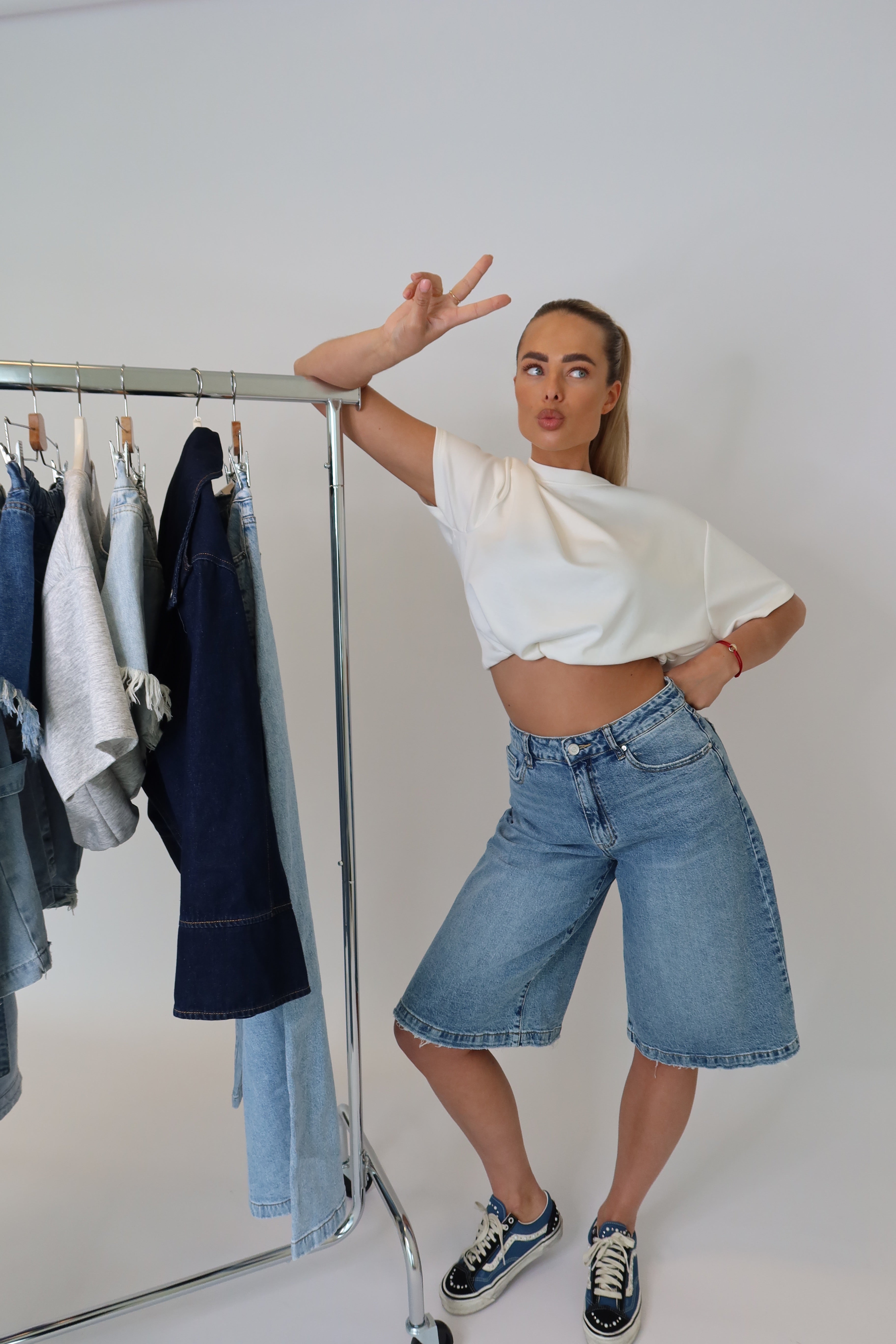 Queen Hearts Stretch Denim Jort | Blauw
