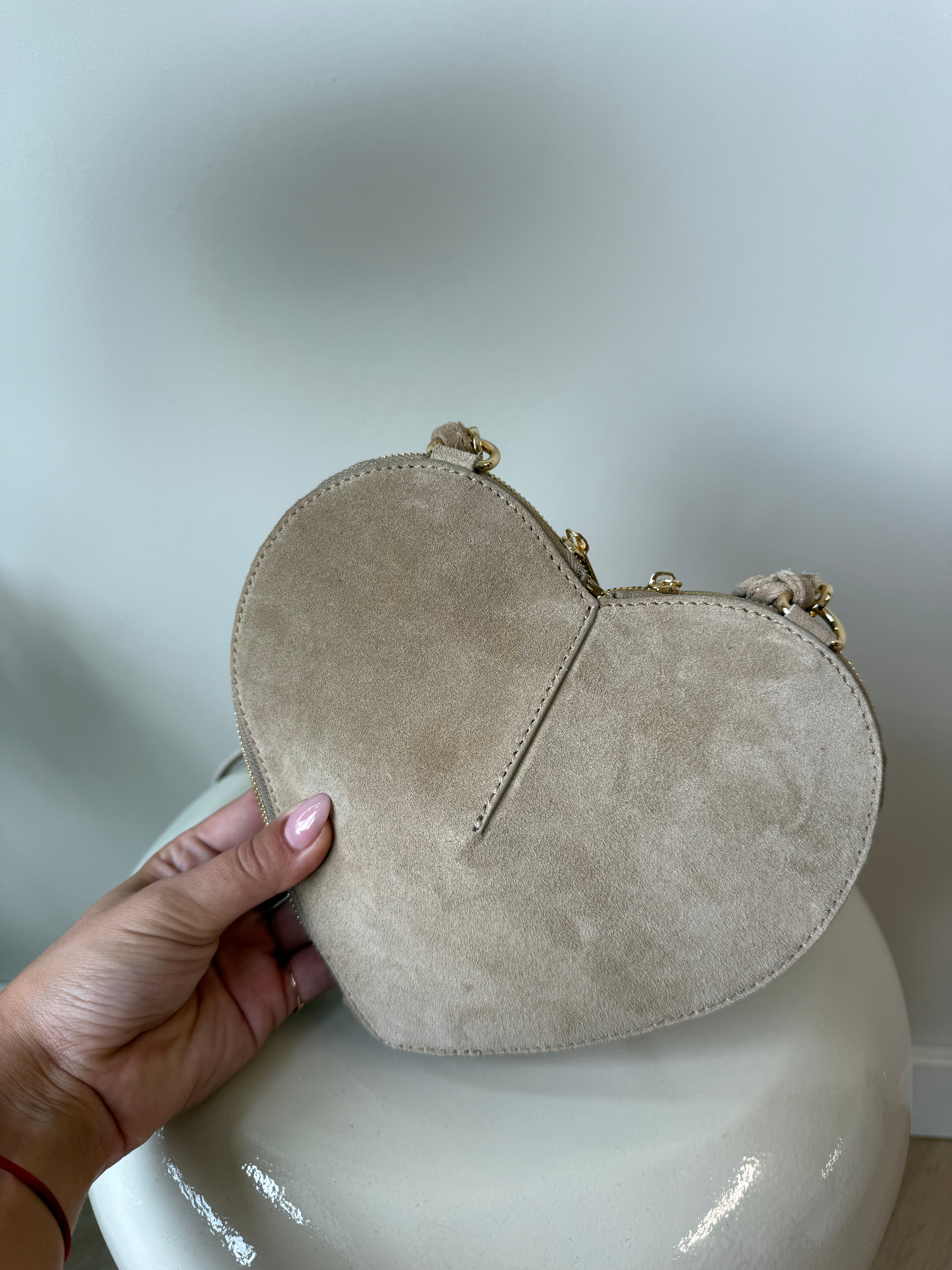 Heart Bag Suede Beige | Lola