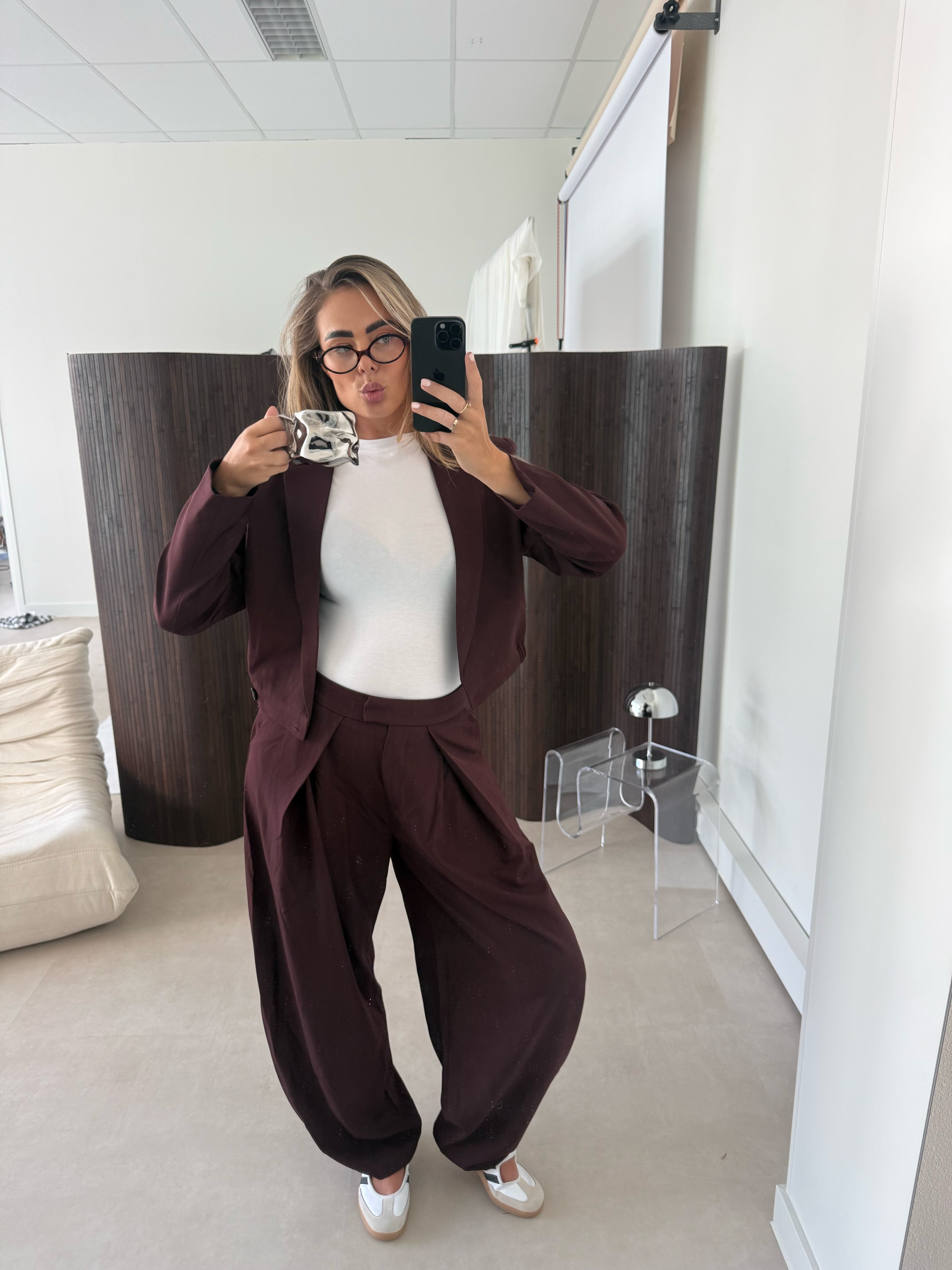 Ambika Bomber Blazer Burgundy | Kate