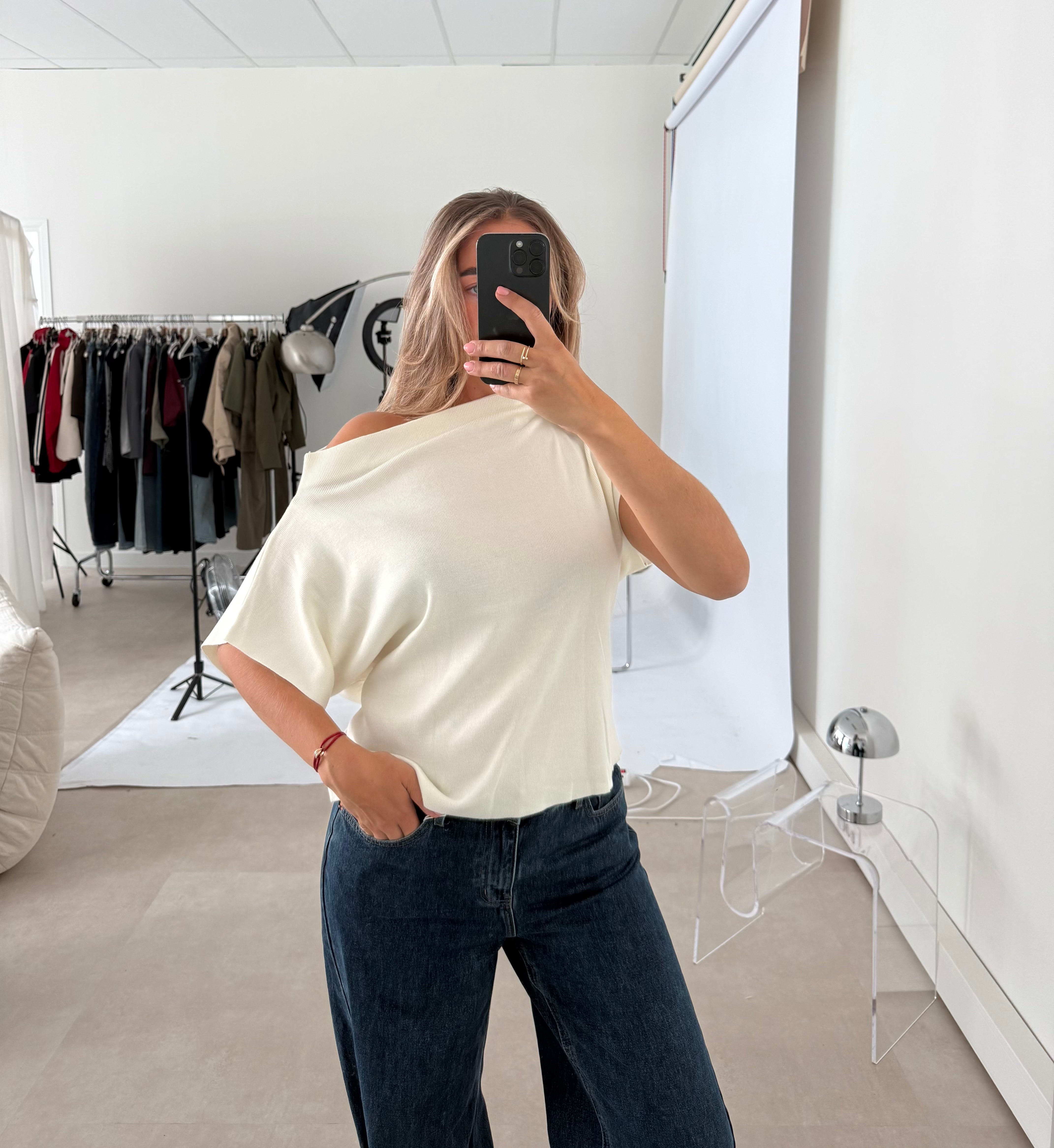Off Shoulder Tricot Top Crème