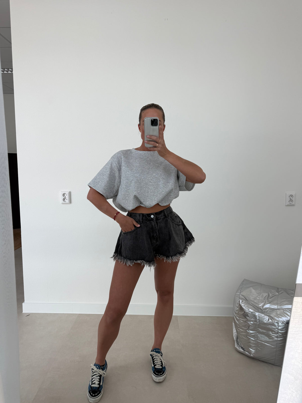 Cropped Stretch T-Shirt Grijs