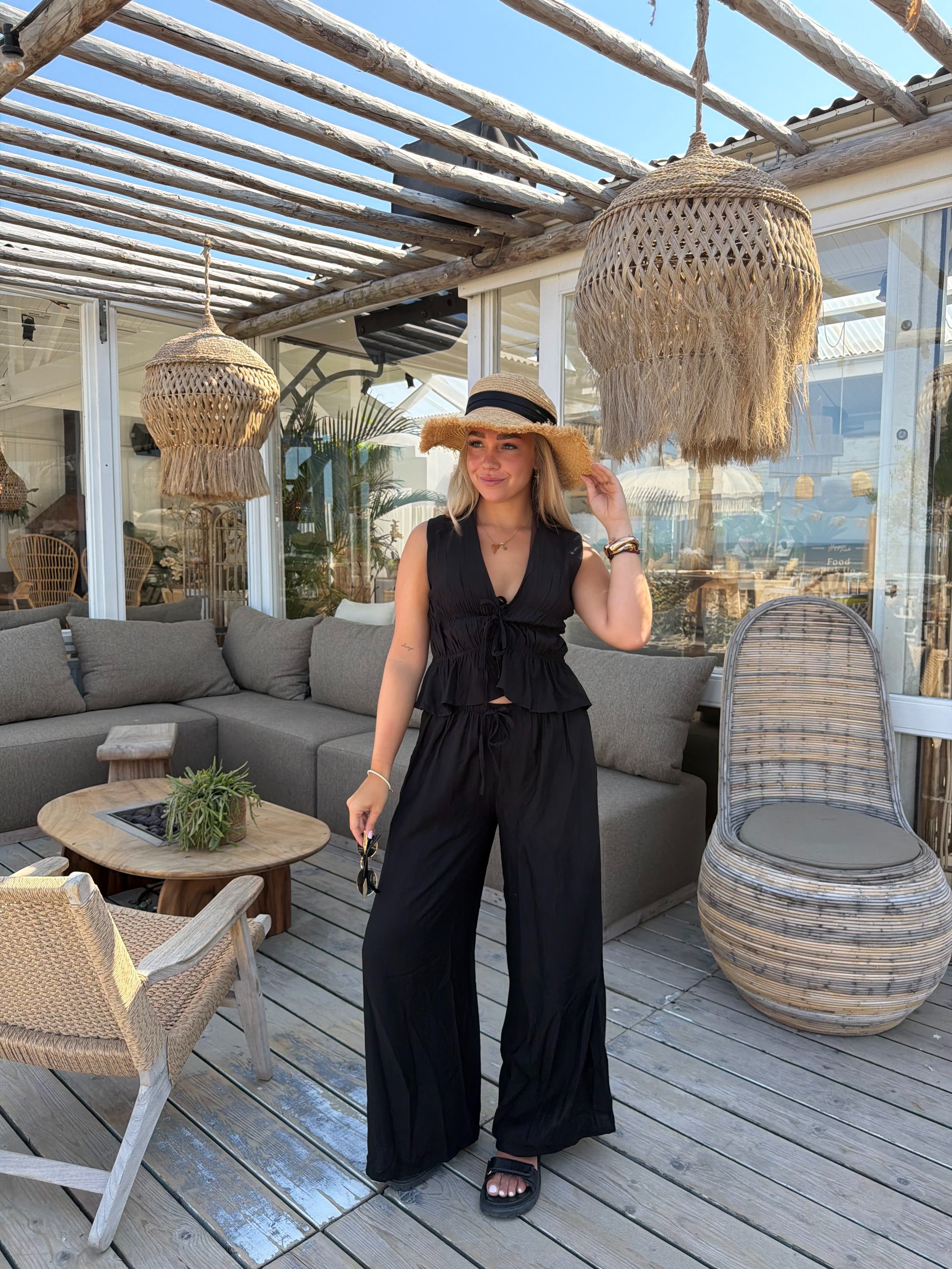 Luxe Two Piece Set Zwart | Liv