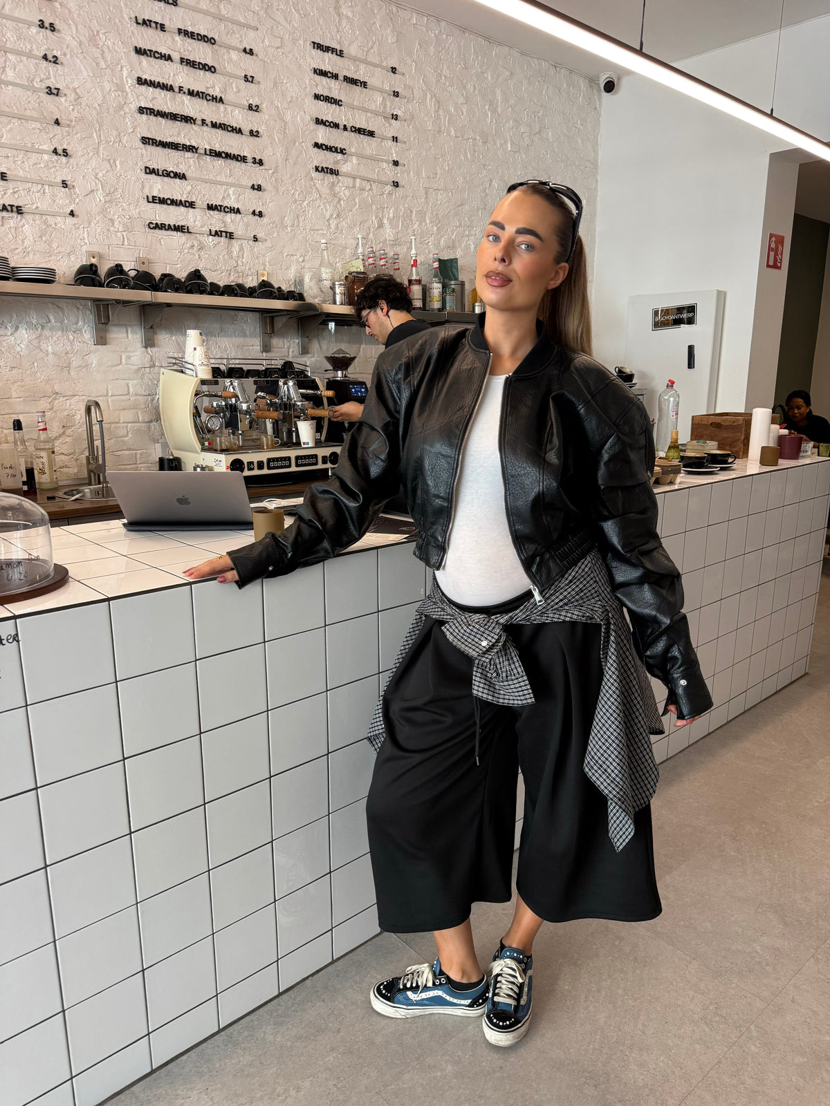 Bermuda Jogger Geplooid Zwart
