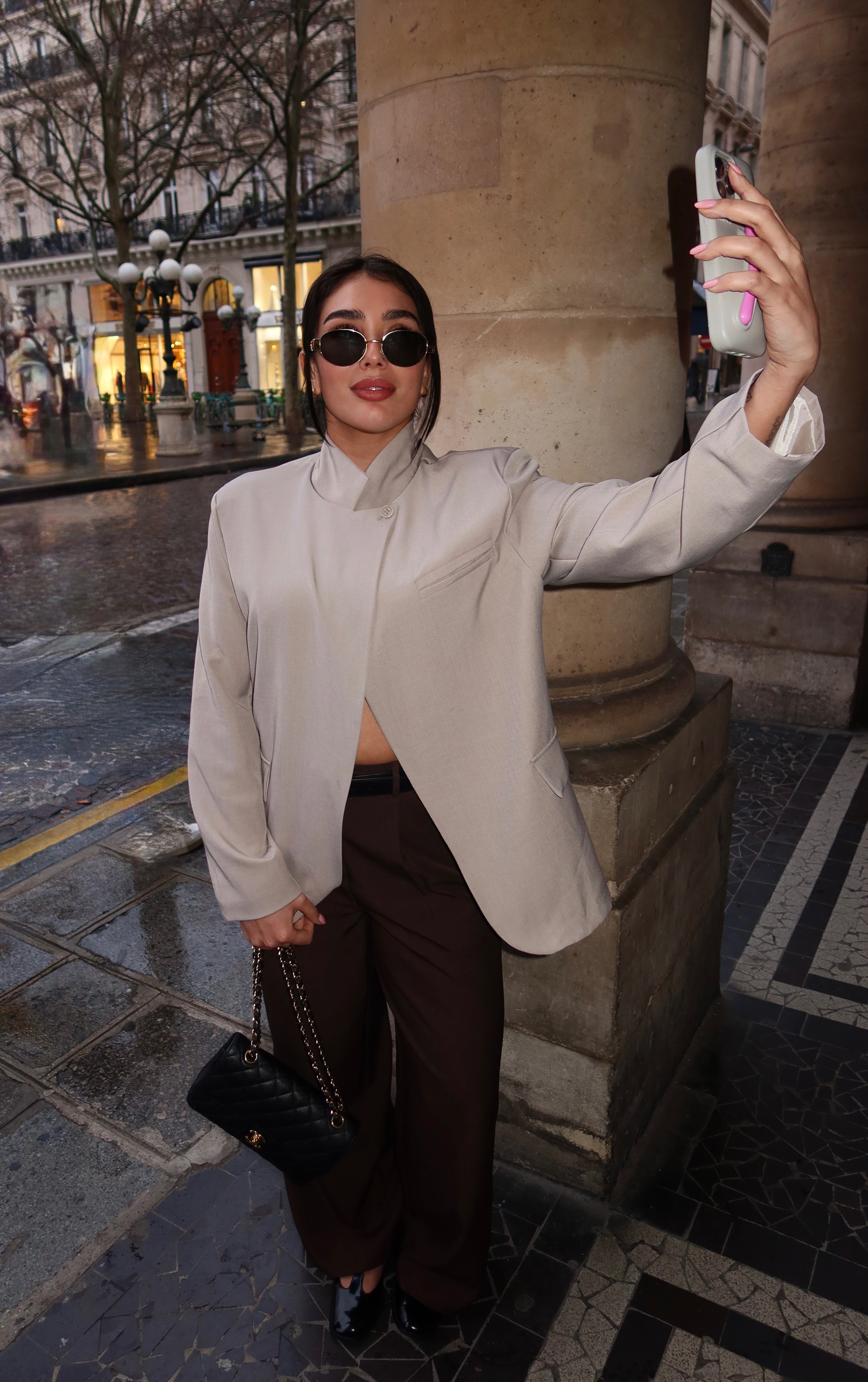 Beige Blazer met Overslag Kraag | Mila