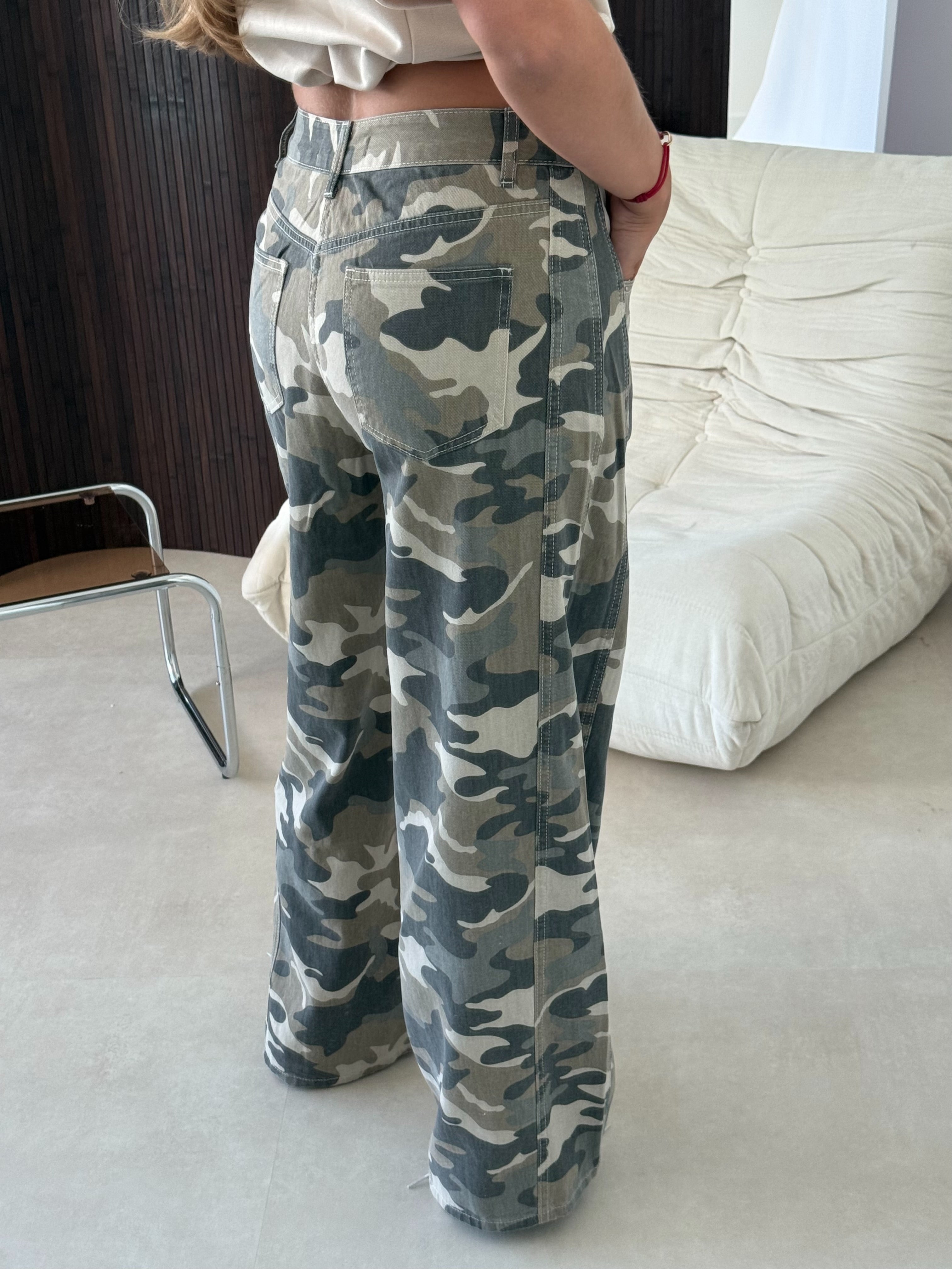 Queen Hearts Camouflage Jeans