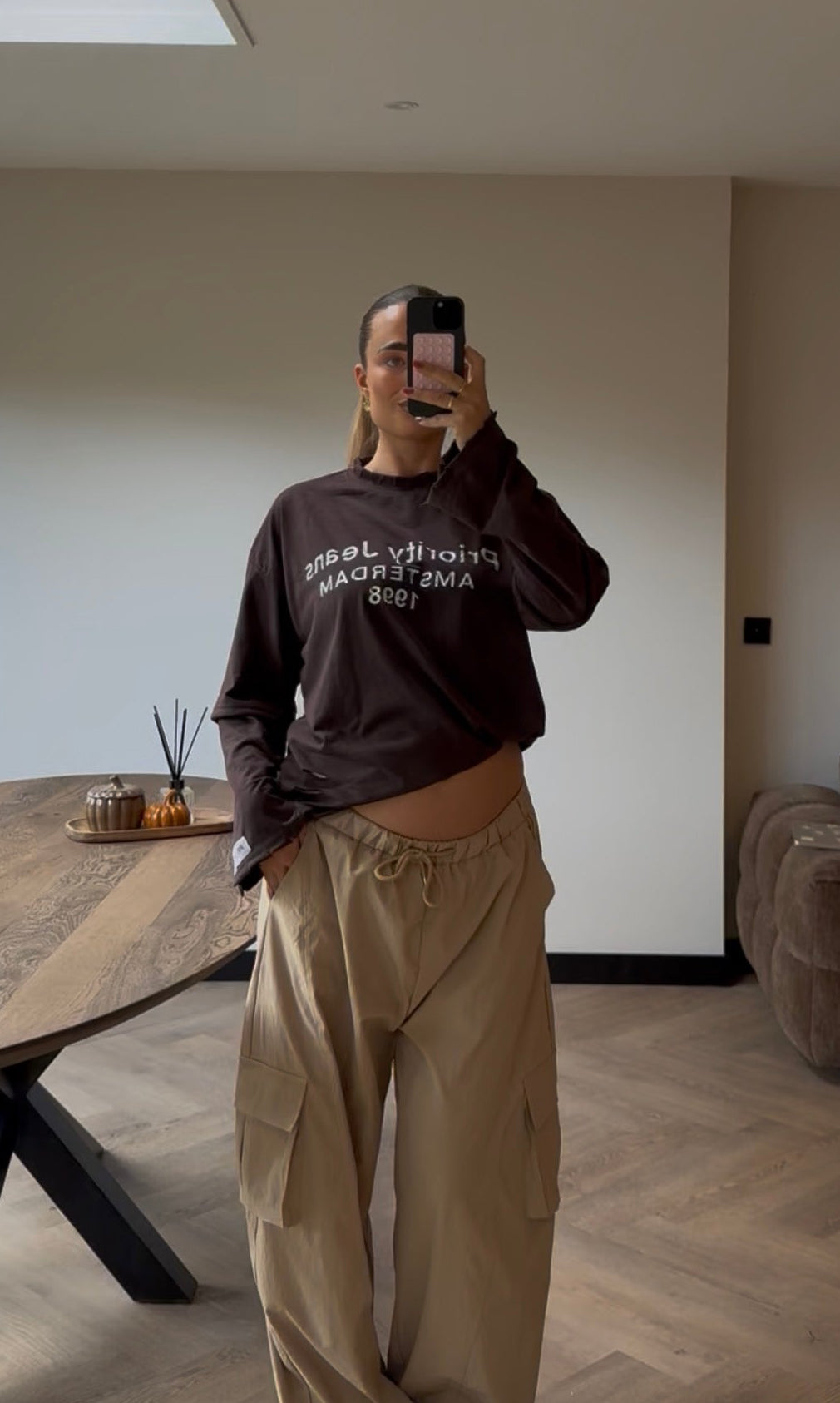 Priority Destroyed Longsleeve Bruin