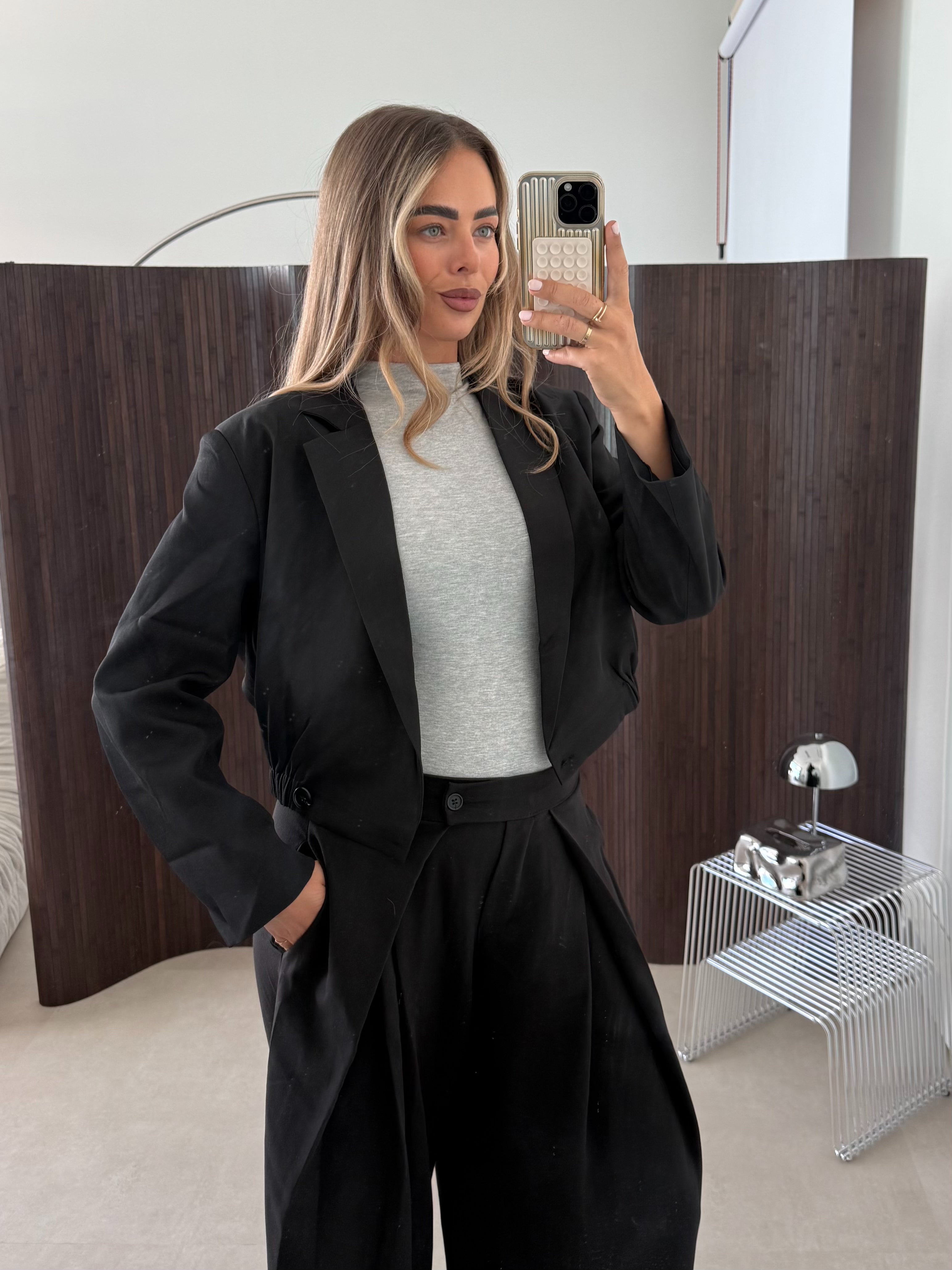Ambika Bomber Blazer Zwart | Kate