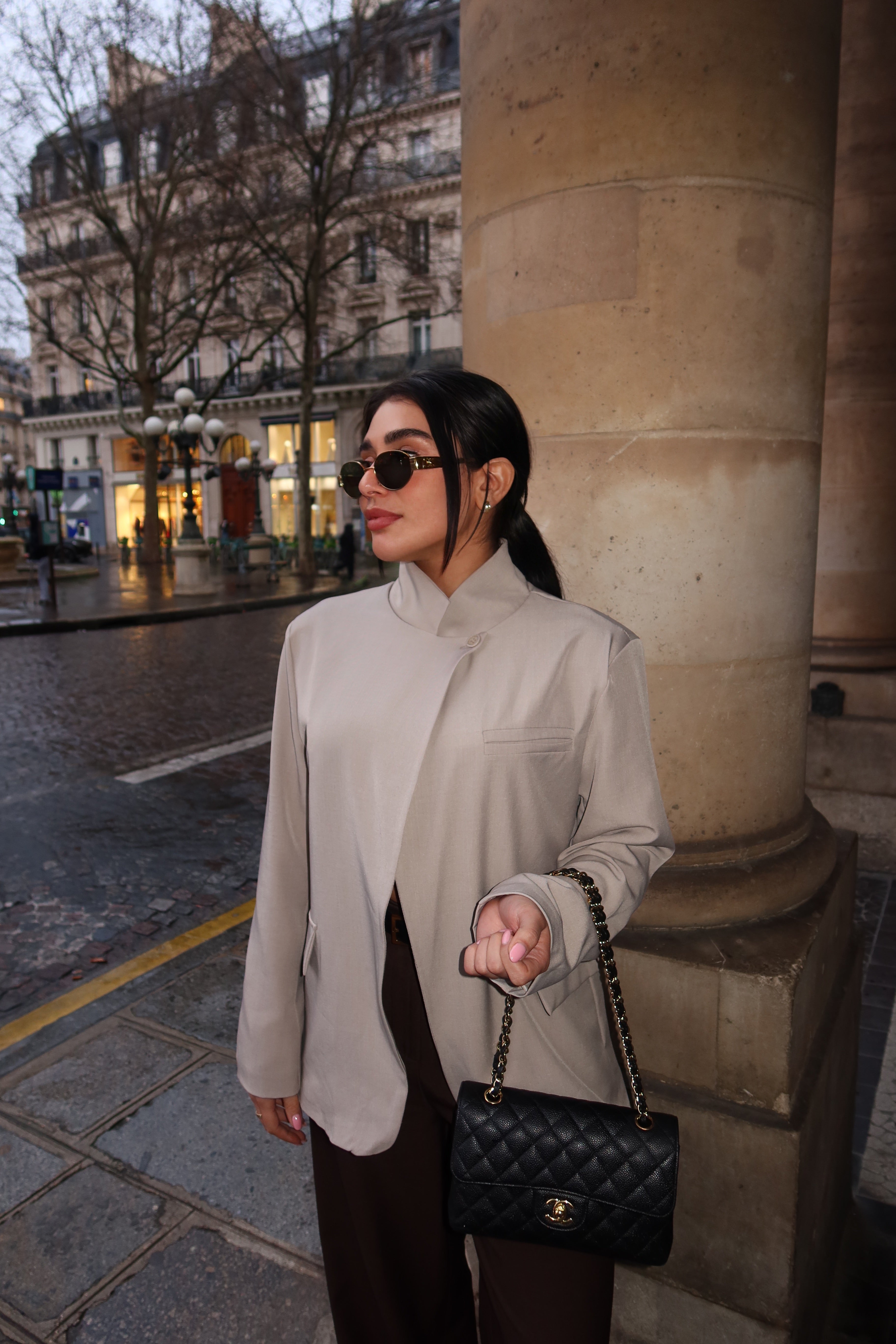 Beige Blazer met Overslag Kraag | Mila