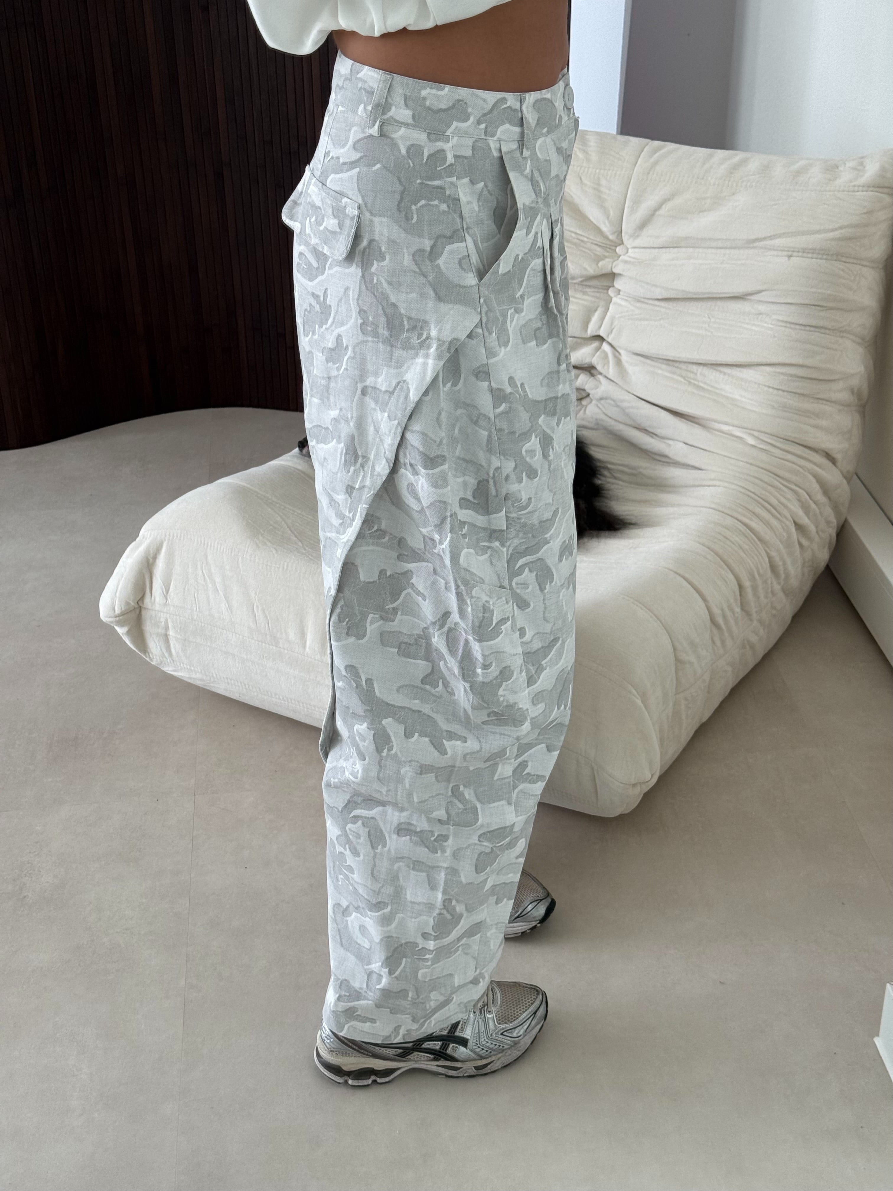 Camouflage Balloon Pants Grijs | Chelsey