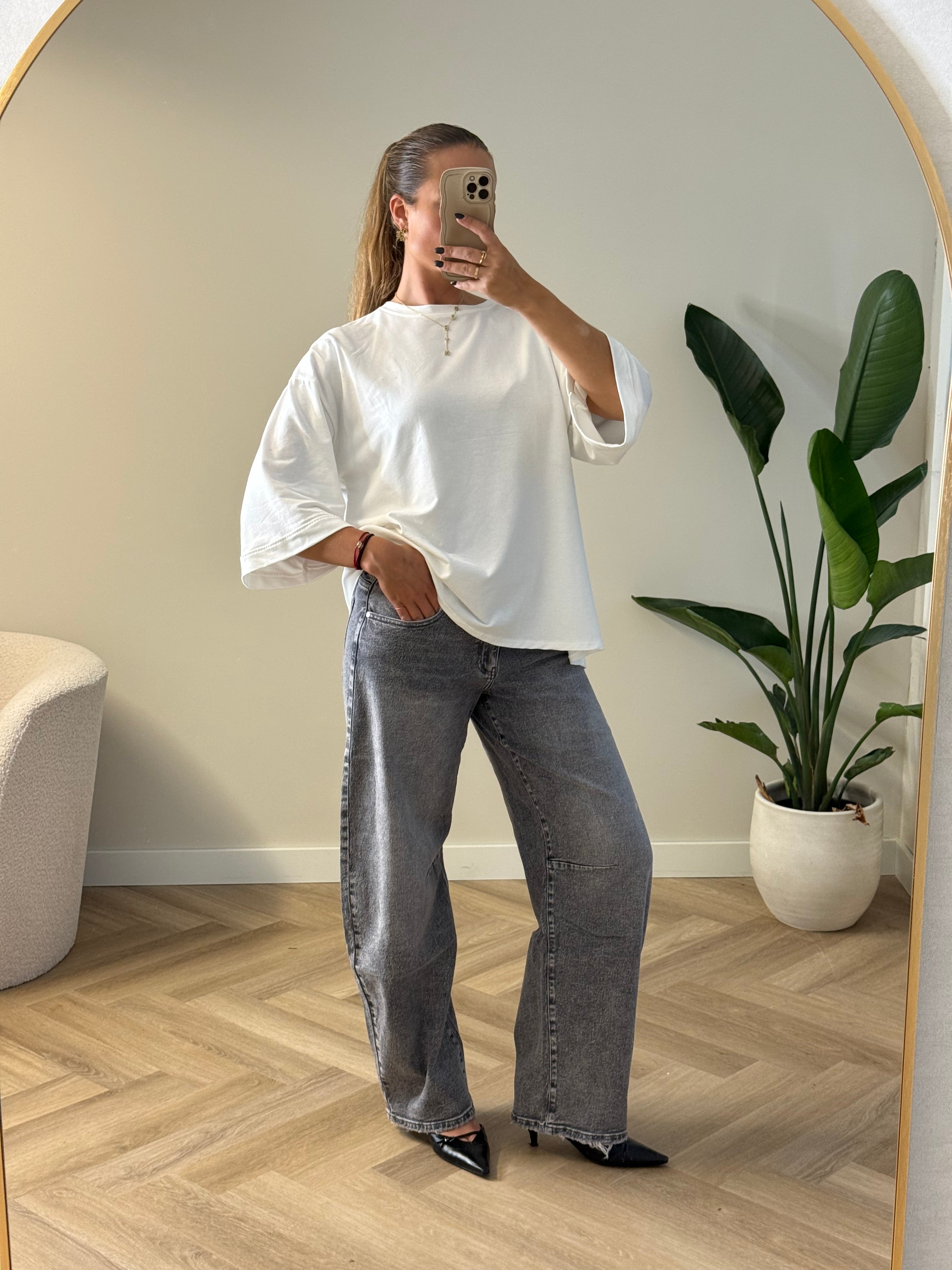 Oversized T-shirt Wit | Esmee