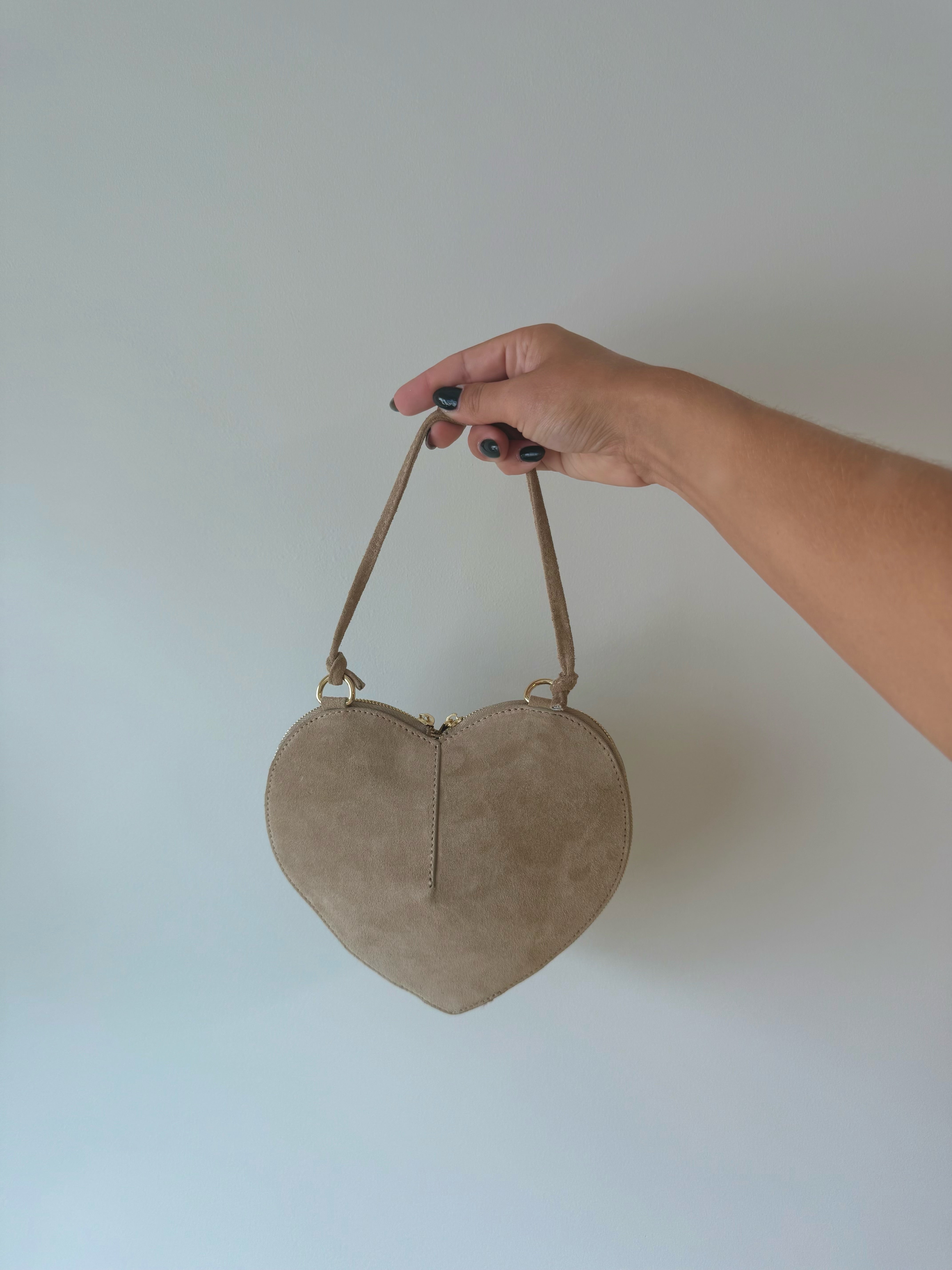 Heart Bag Suede Beige | Lola