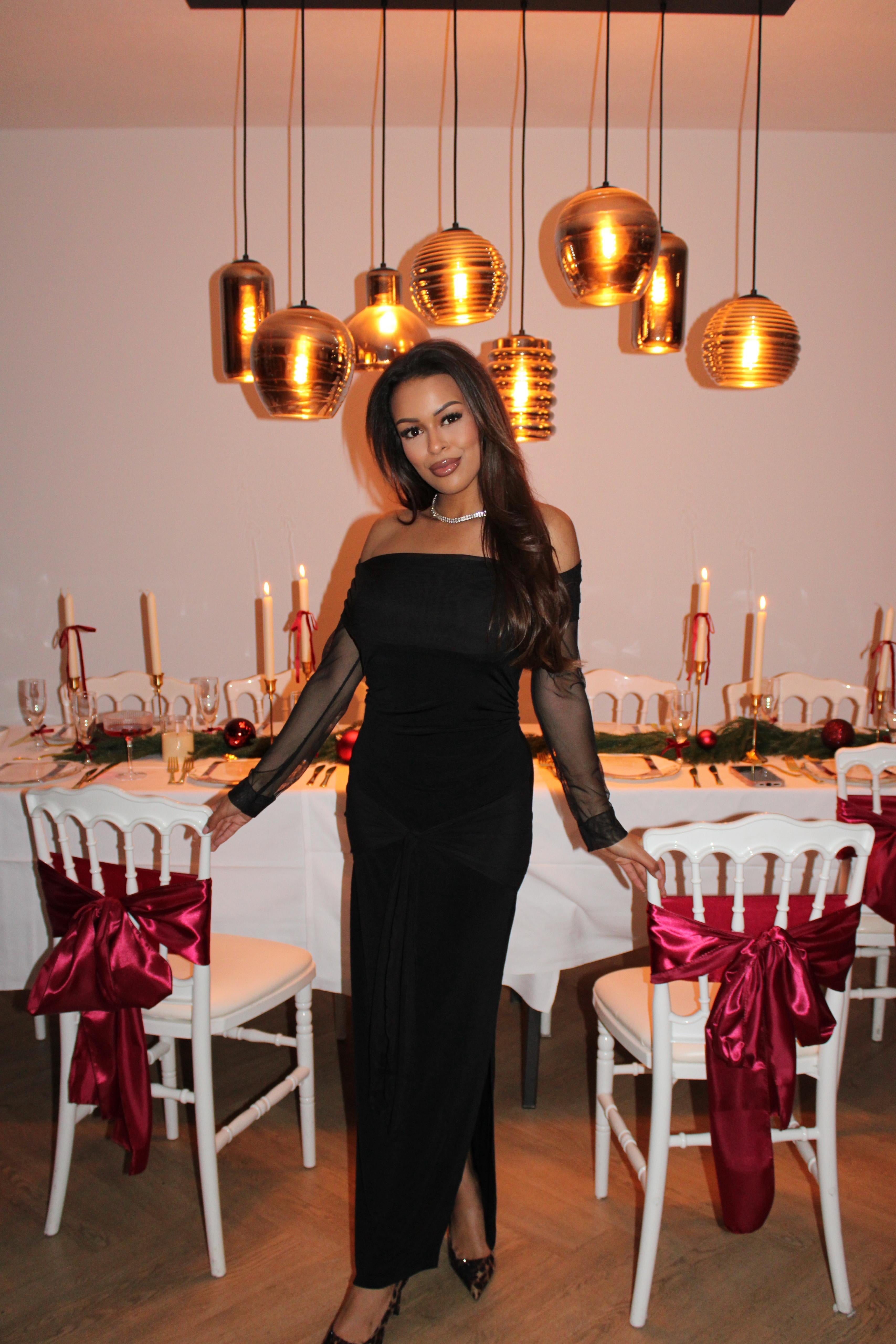 Lange Jurk Met Mesh Zwart | Jane