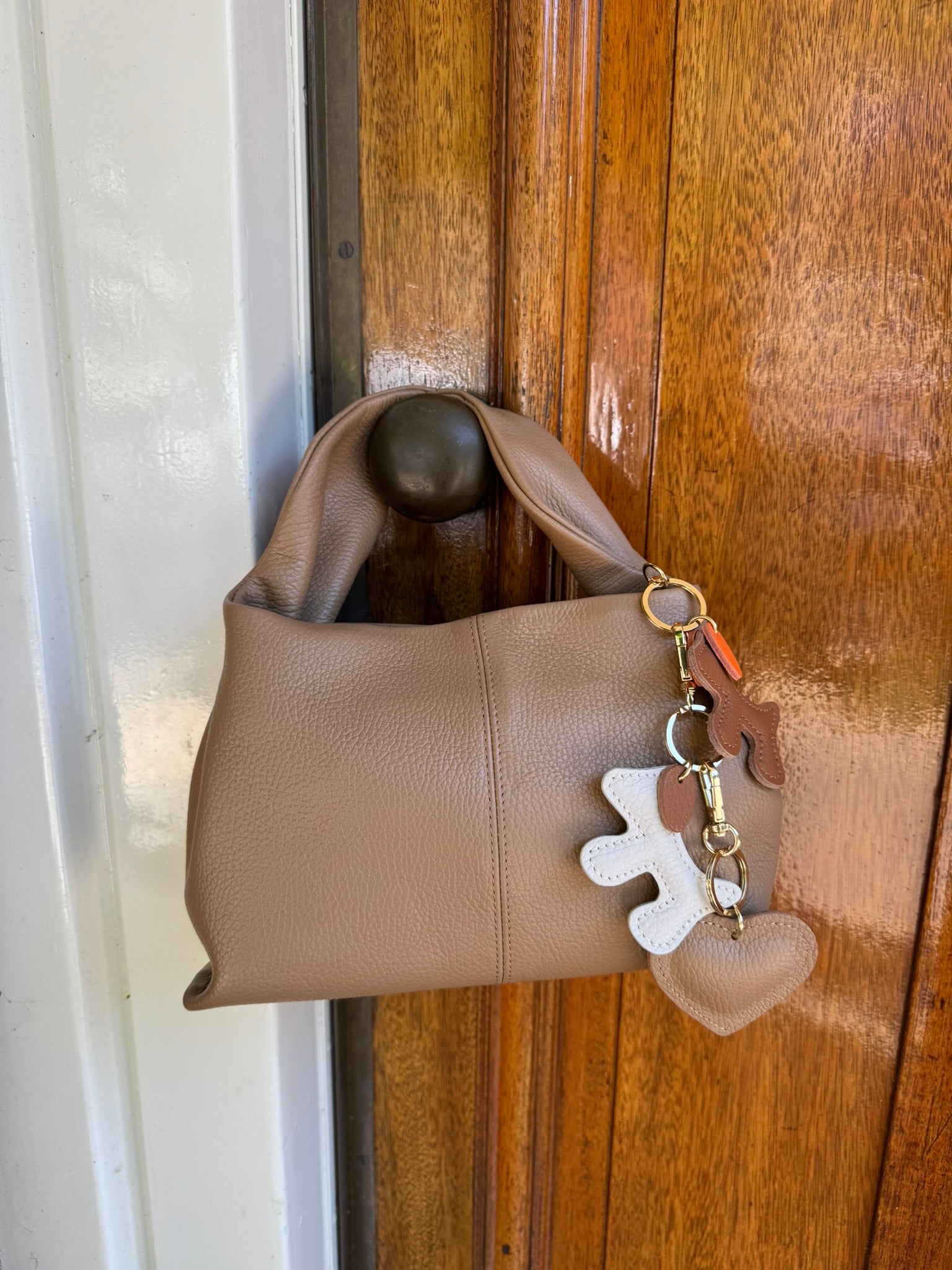 Bag Charm Hart Camel