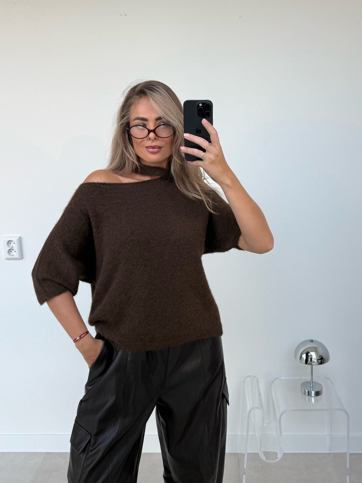 Knit Trui Cut Out | Bruin