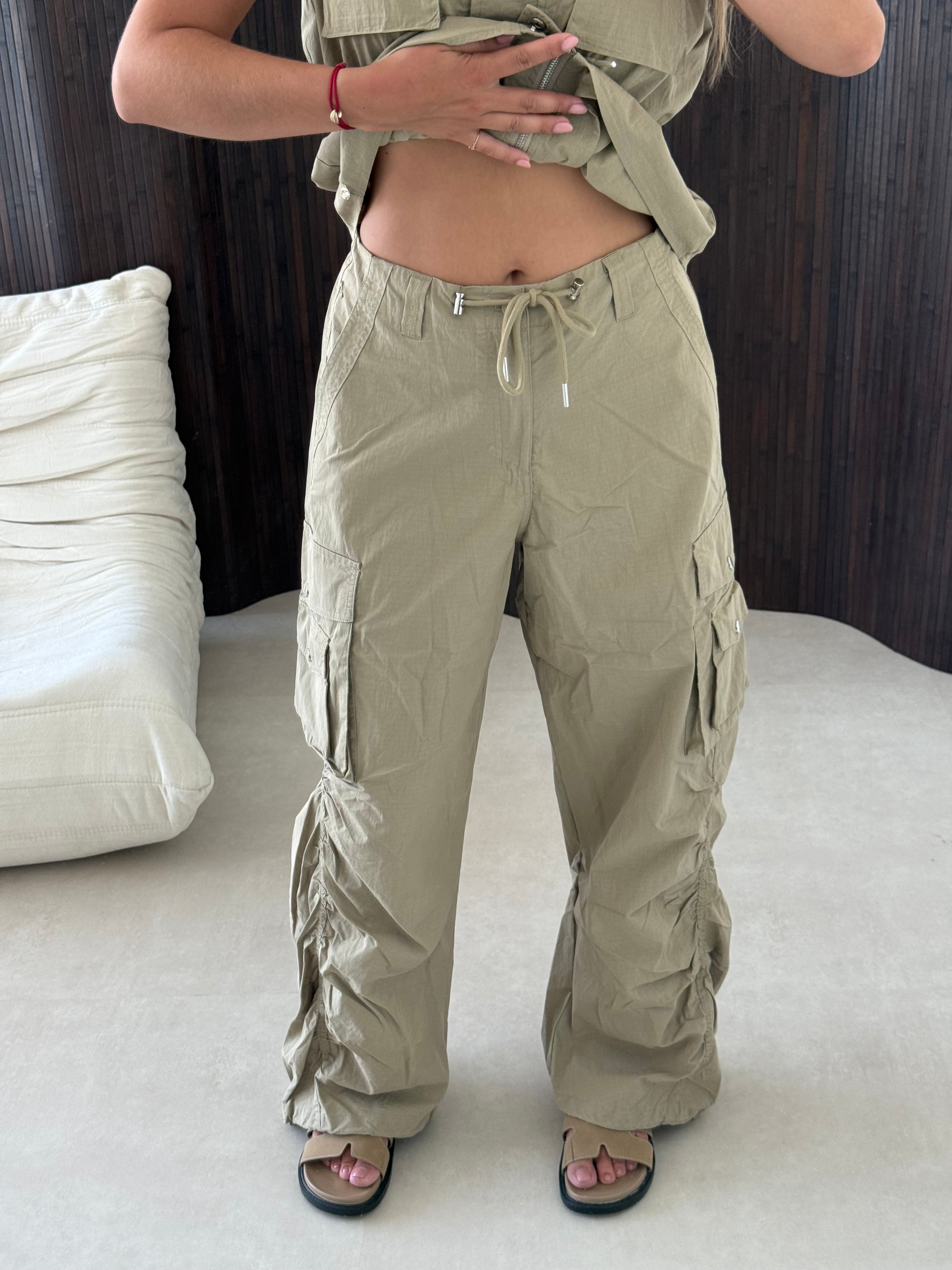 Ambika Parachute Pants Beige | Alisa