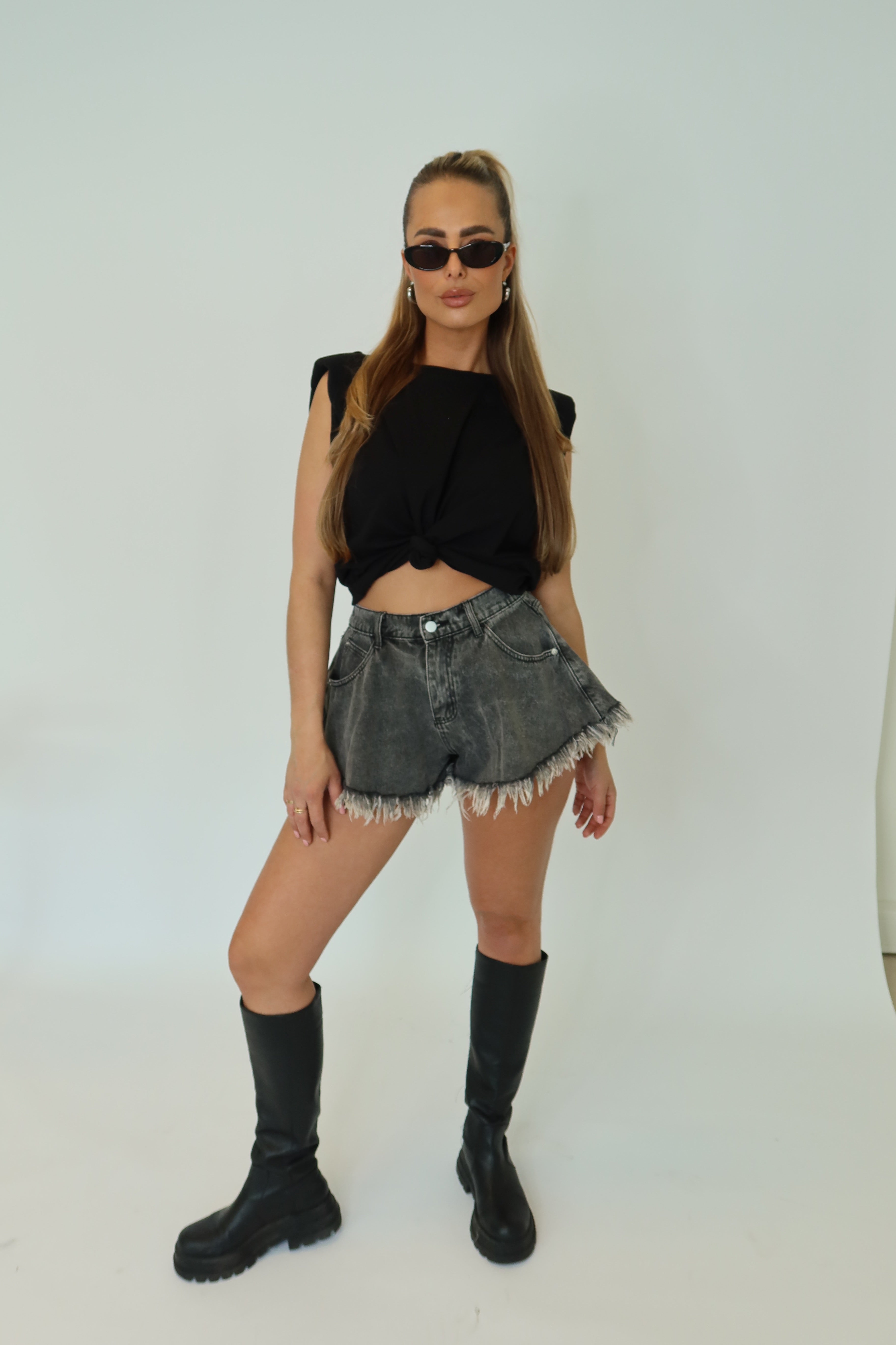 Denim Short Gerafeld Grijs