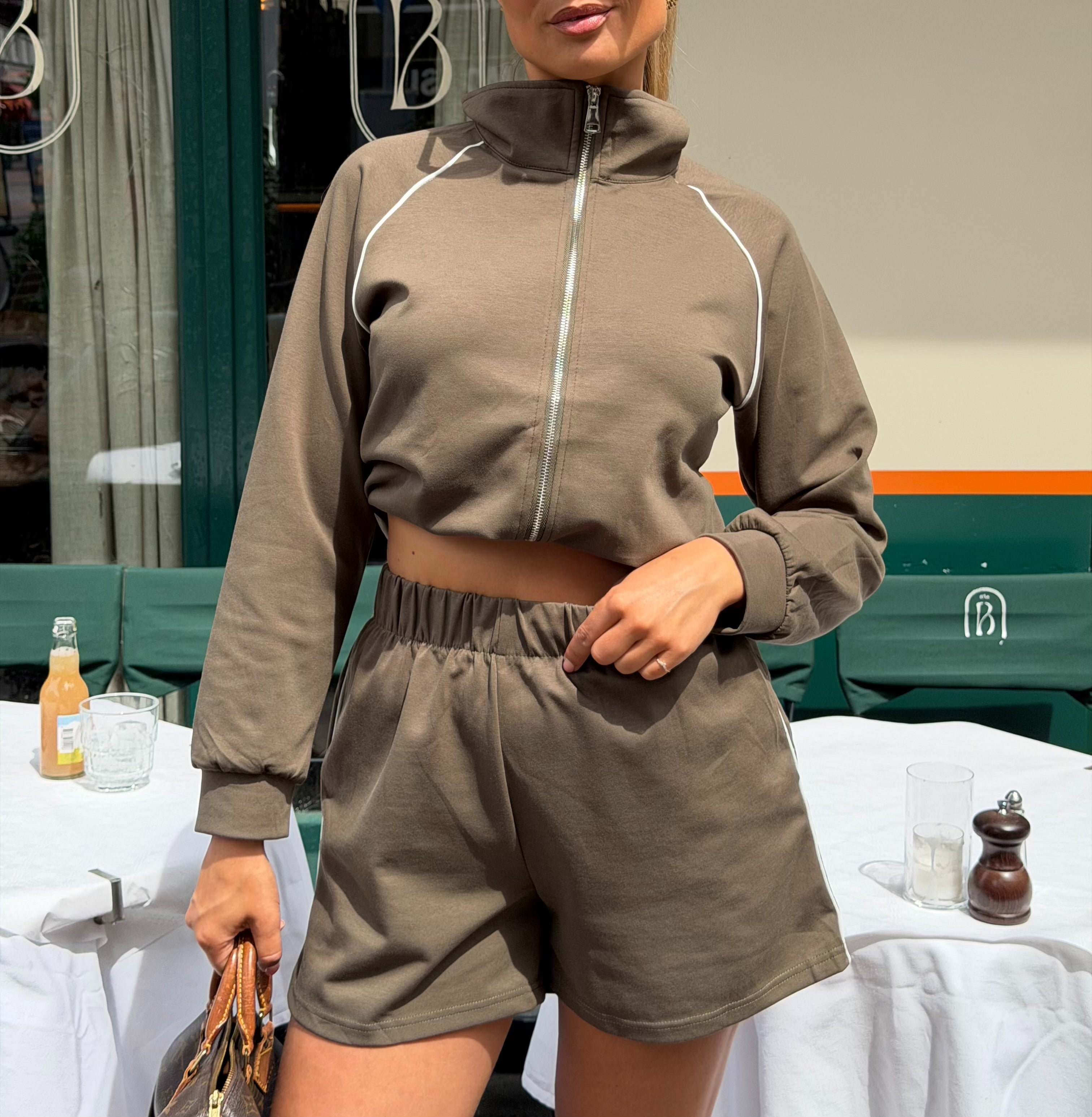 Korte Joggingset Met Bies Khaki | Jill