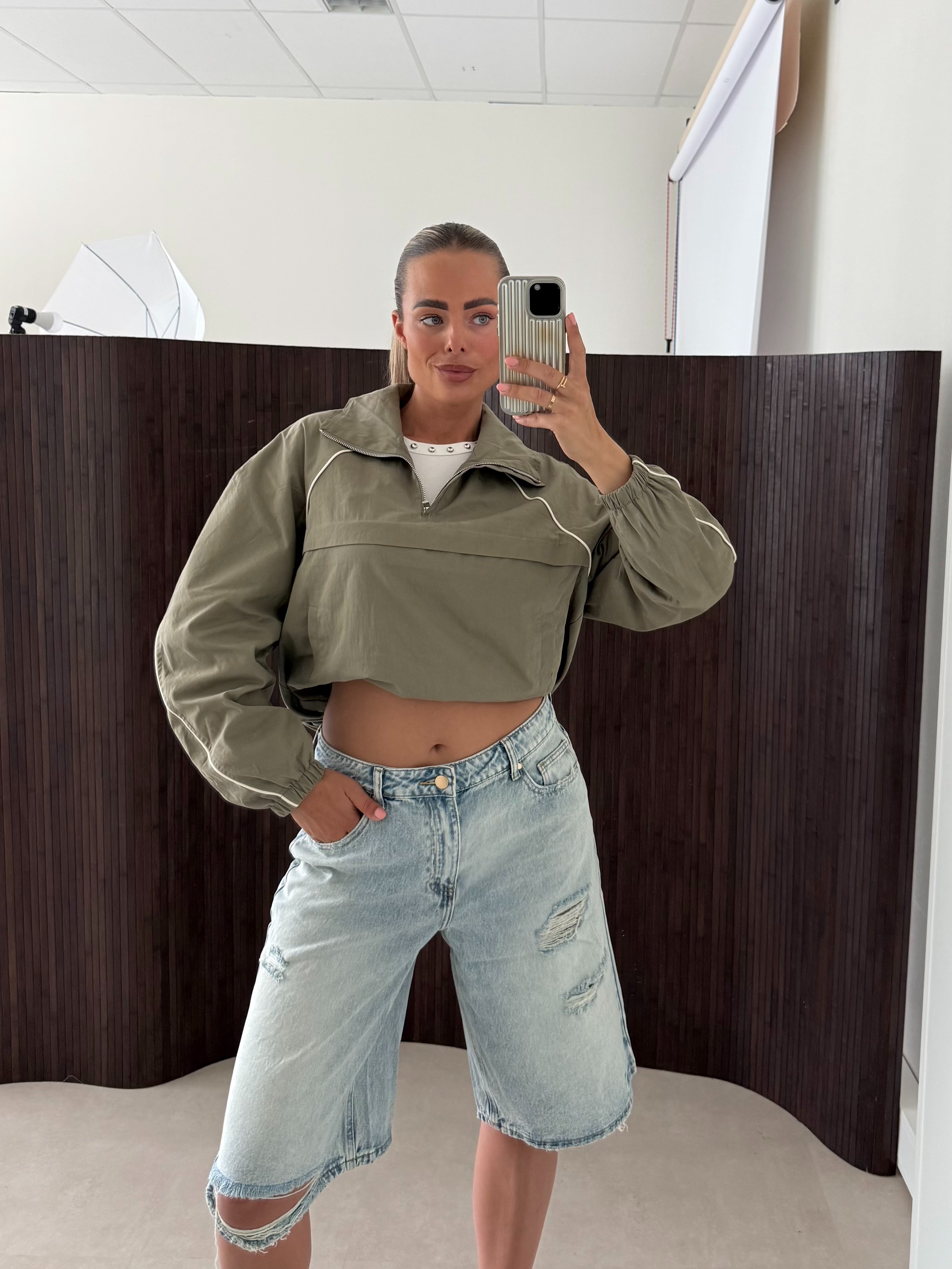 Queen Hearts Denim Jort Scheuren | Danielle