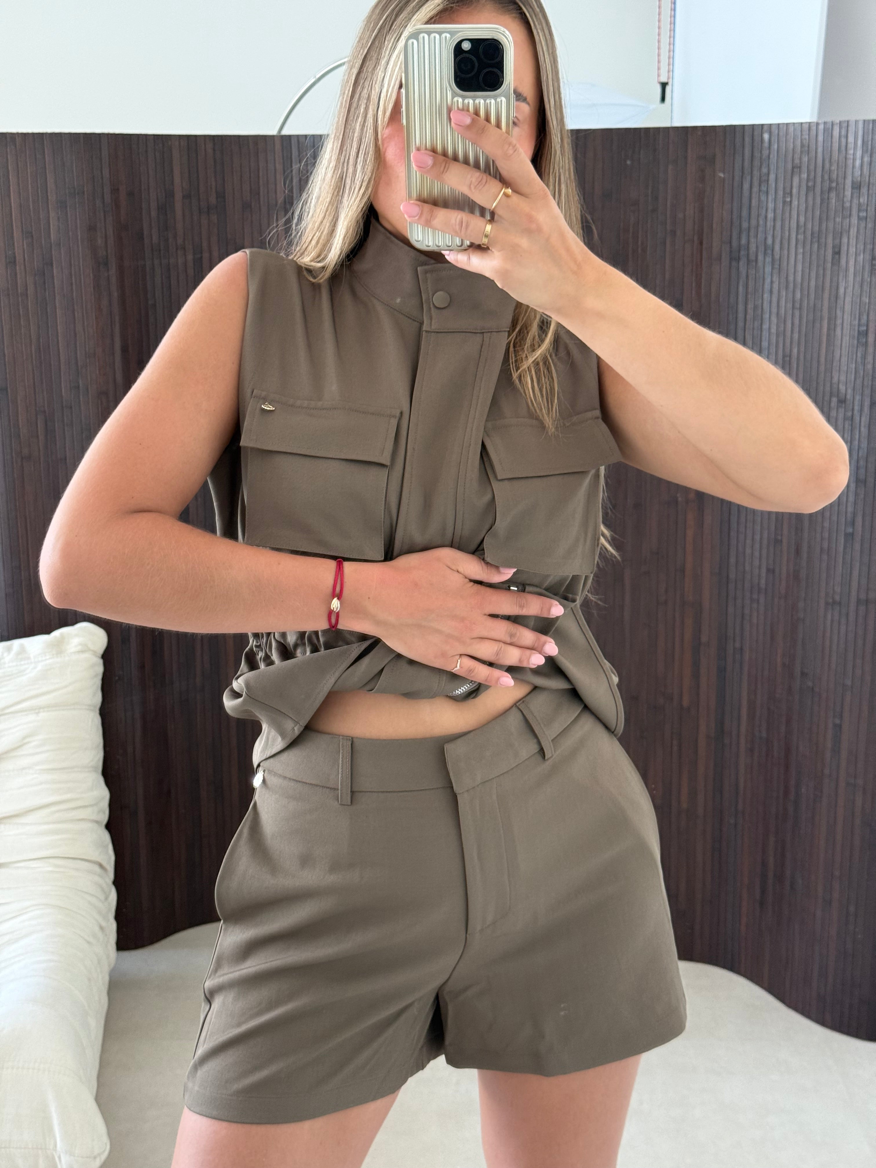 Ambika Pantalon Short Taupe | Amy