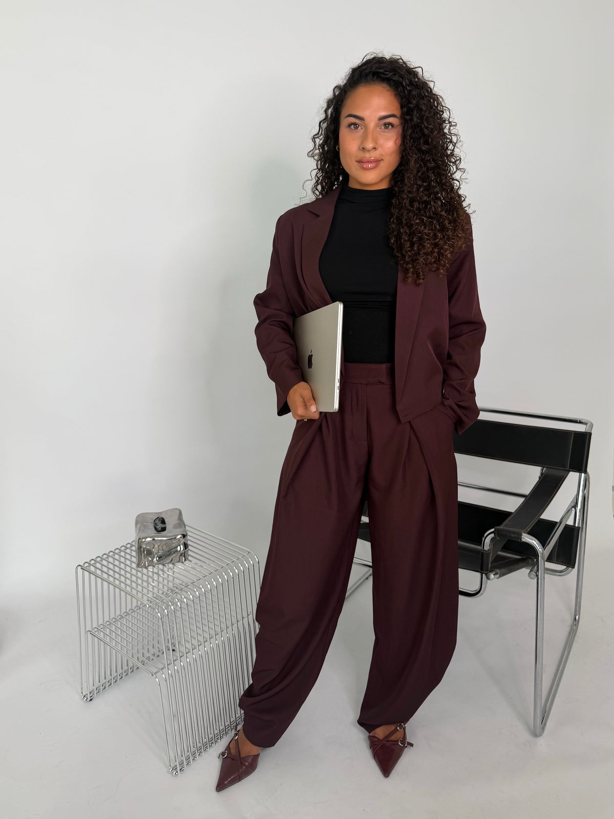 Ambika Pantalon Plooien Burgundy | Kate