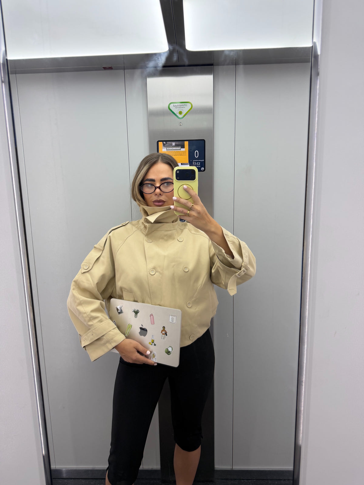 Trench Jas Kort Beige