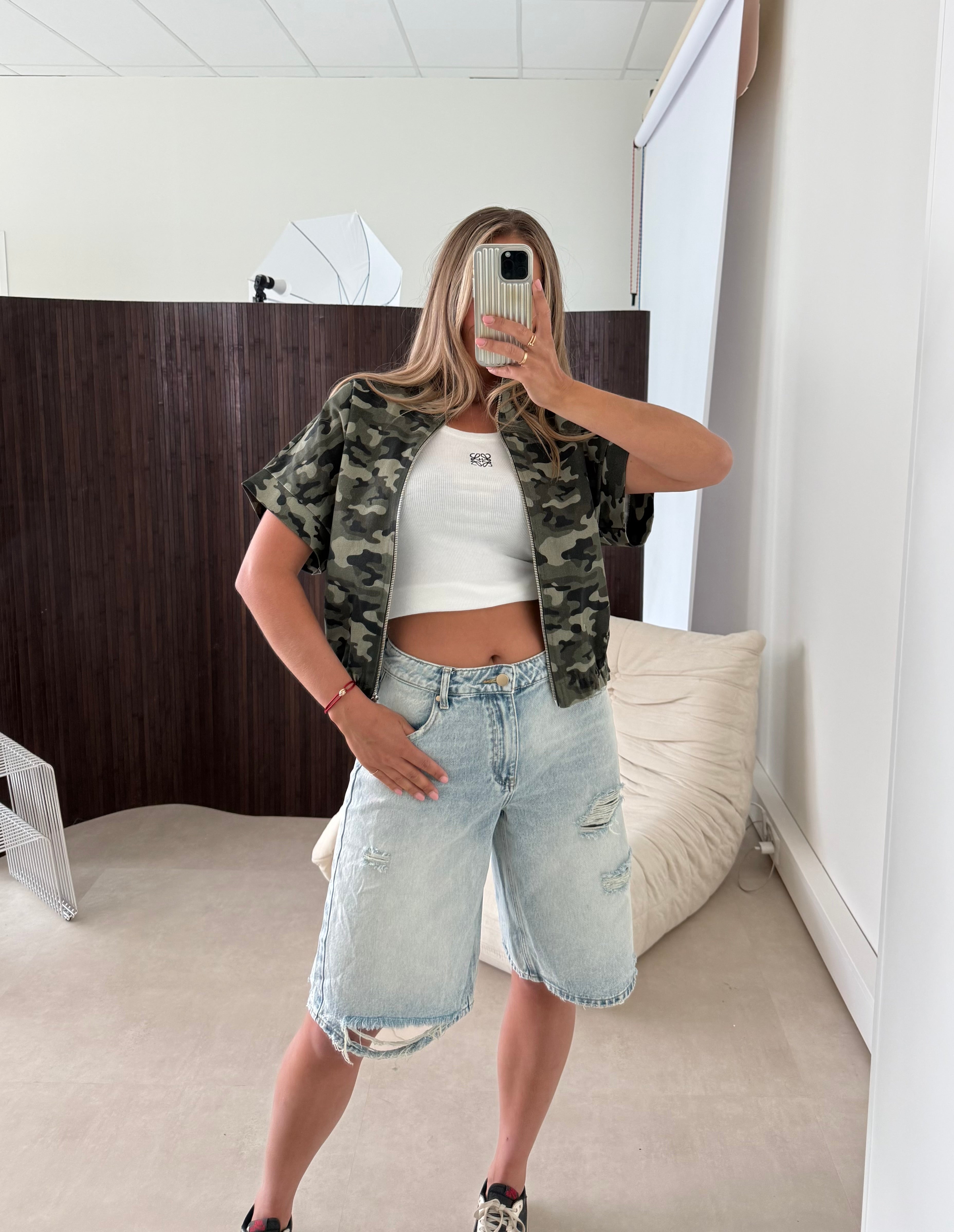 Queen Hearts Denim Jort Scheuren | Danielle