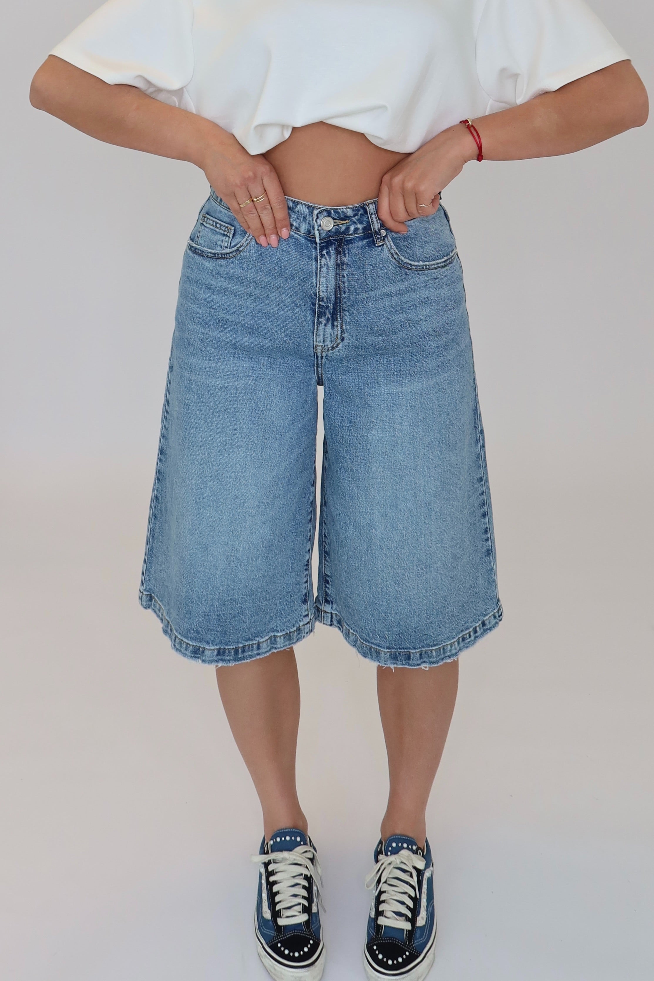 Queen Hearts Stretch Denim Jort | Blauw