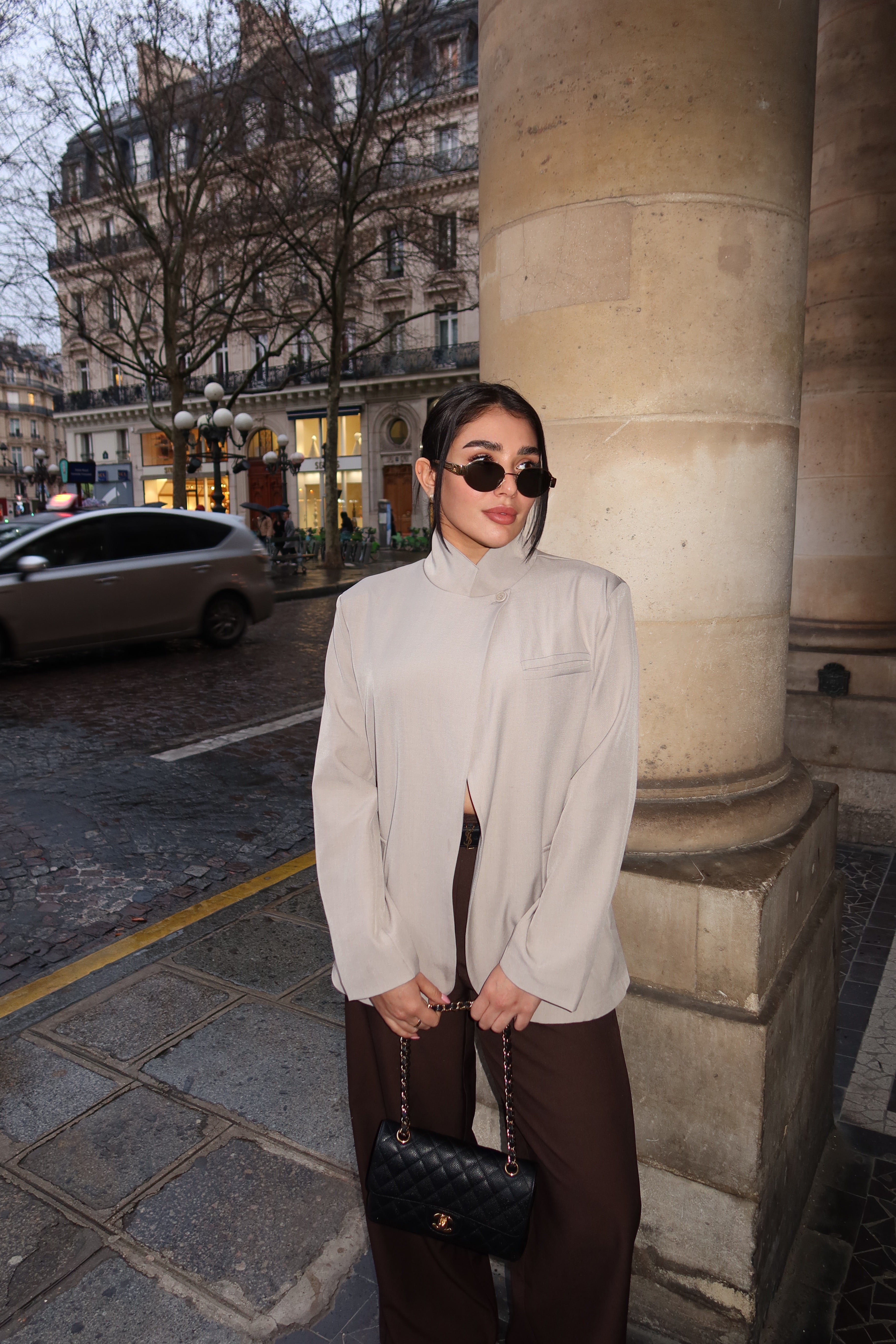 Beige Blazer met Overslag Kraag | Mila