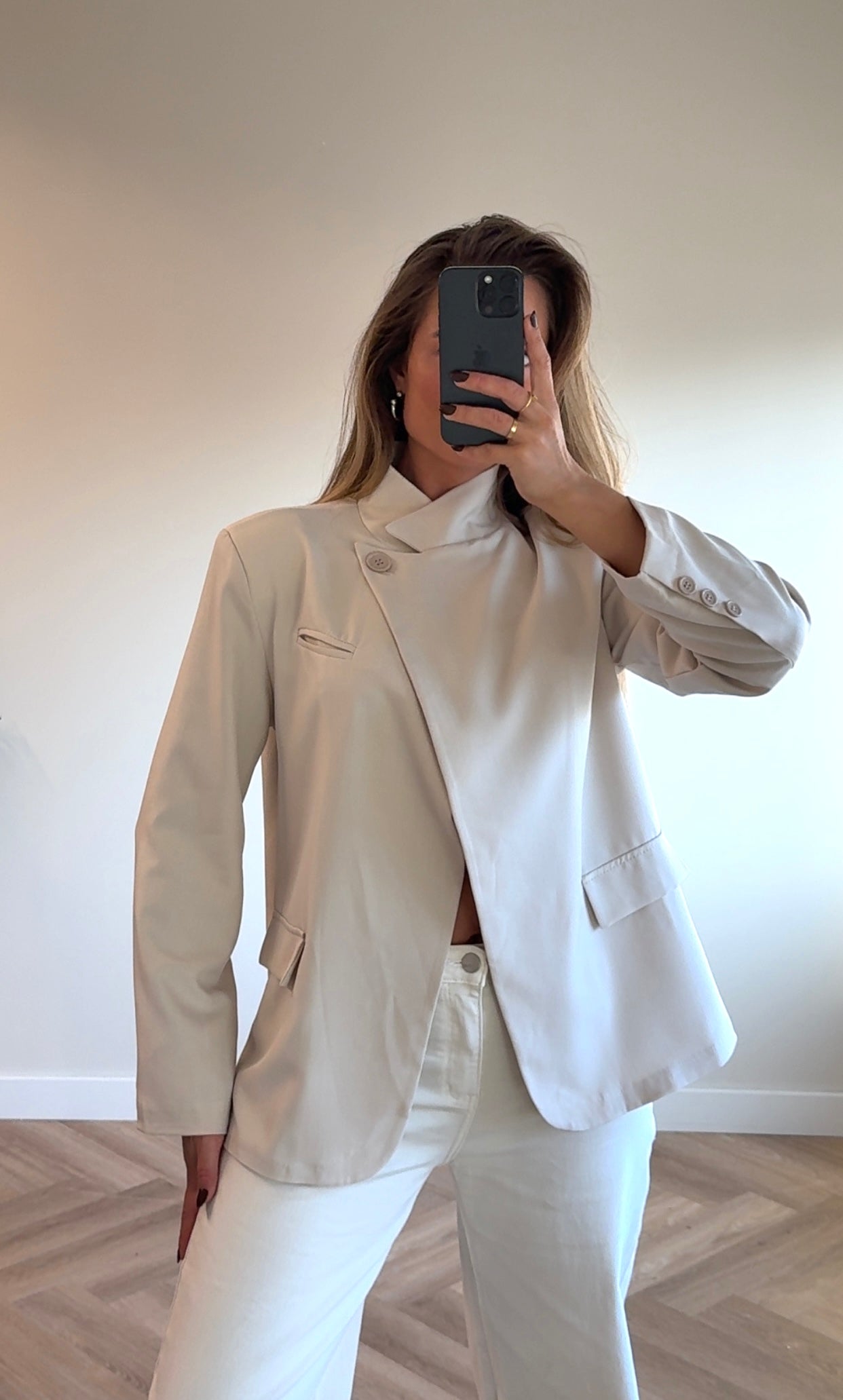 Crème Blazer Met Overslag Kraag | Mila