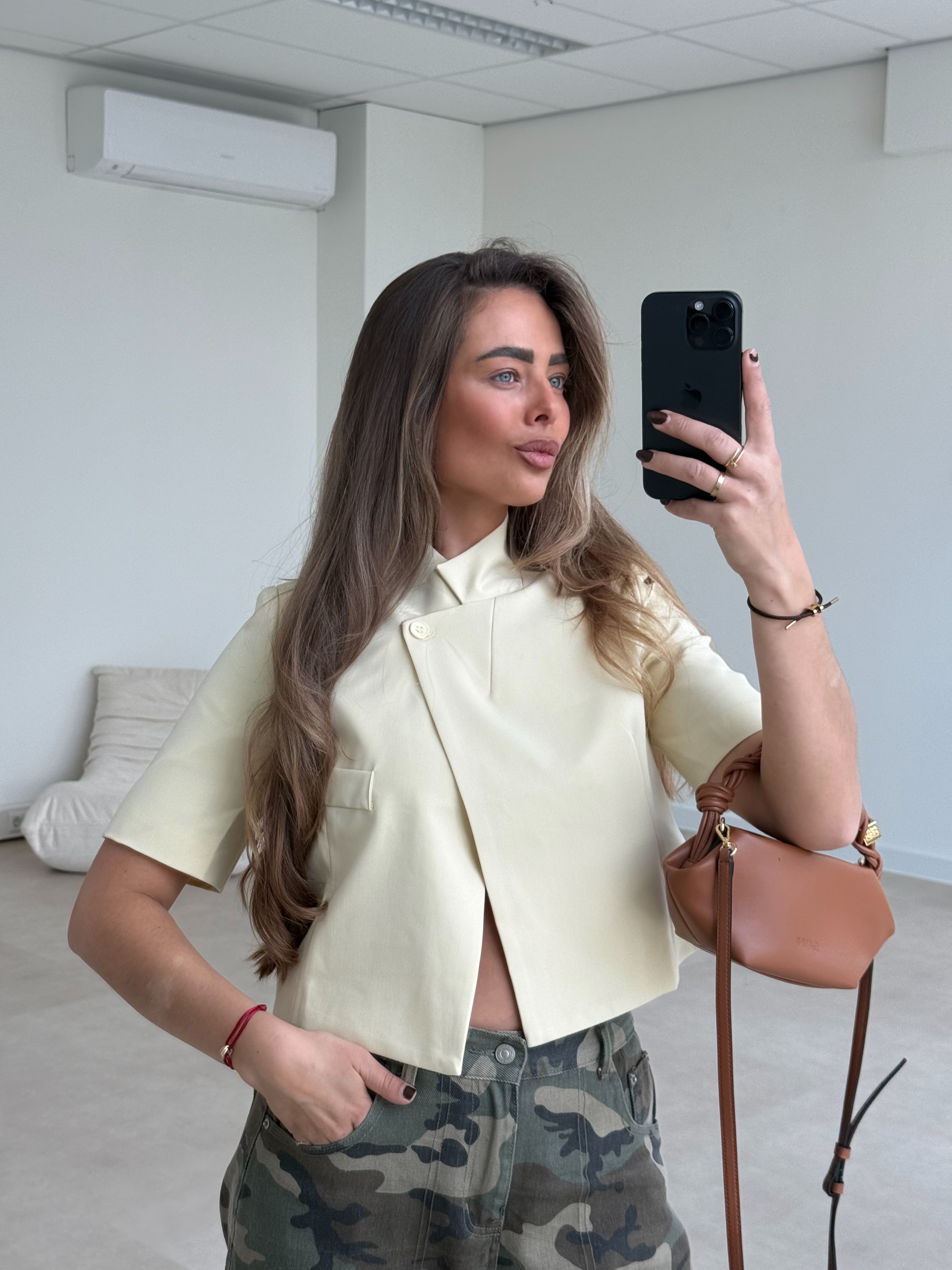 Korte Overslag Blazer Botergeel | Kate