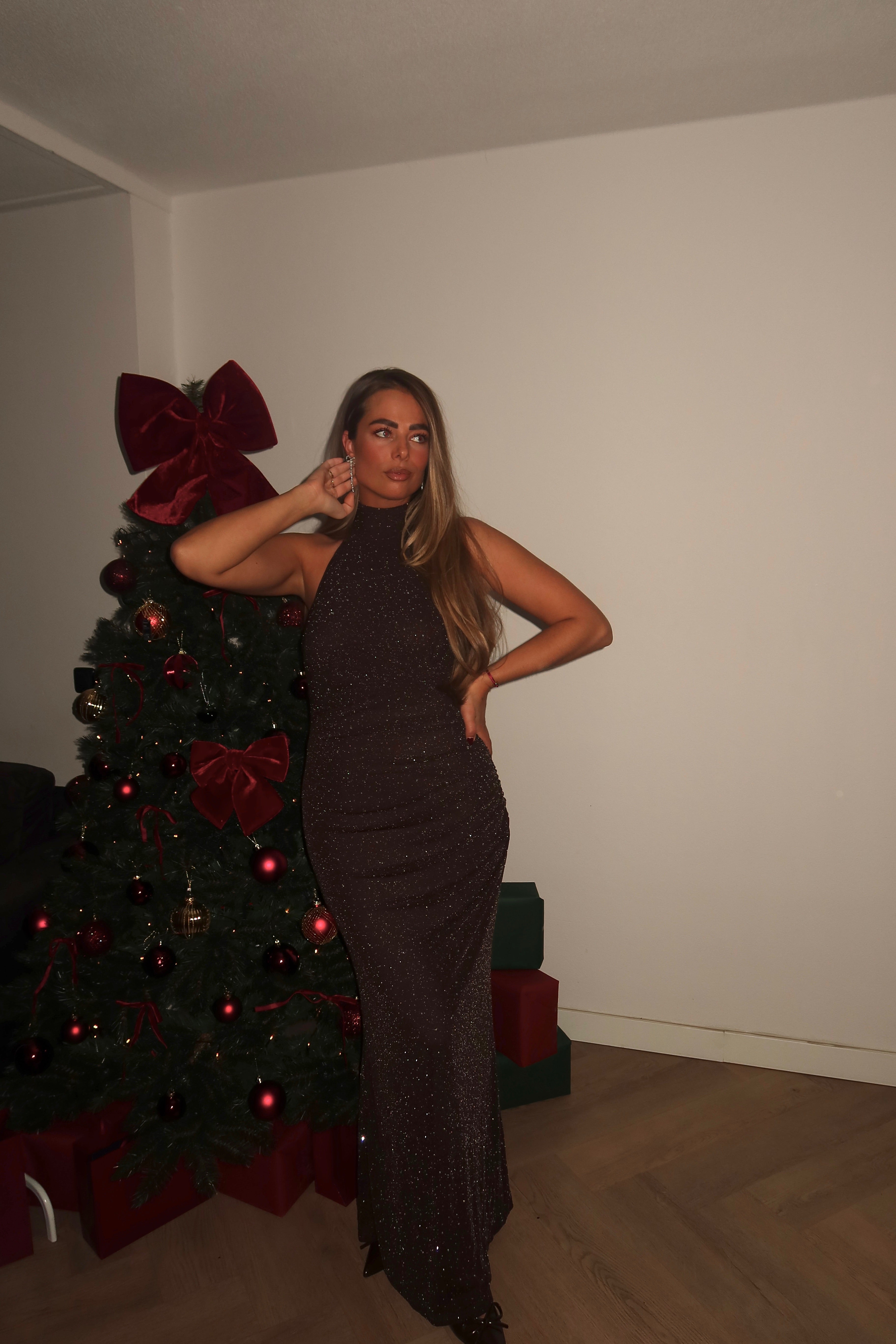 Halter Maxi Jurk Glitter Bruin | Jada