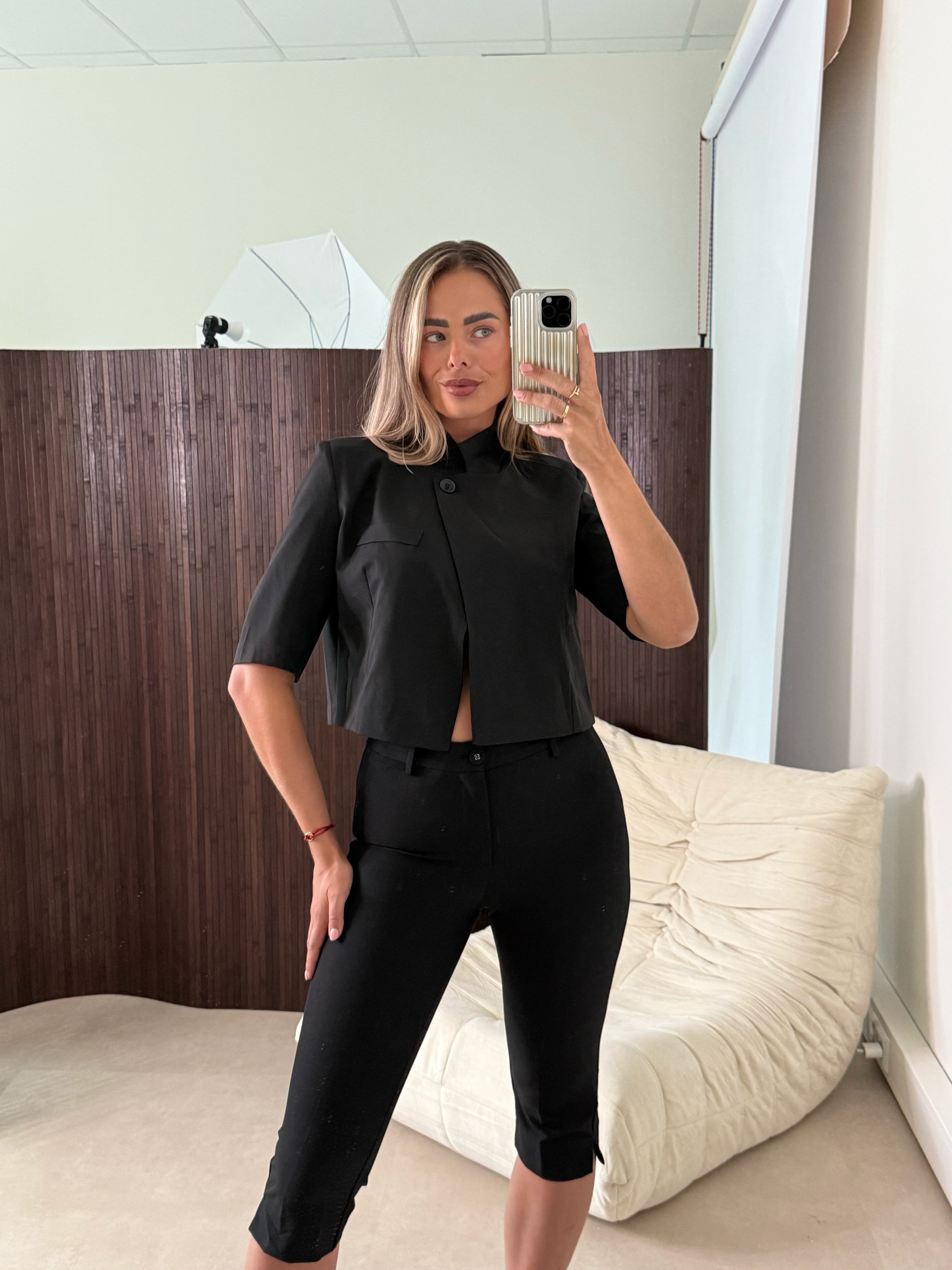 Korte Overslag Blazer Zwart | Kate